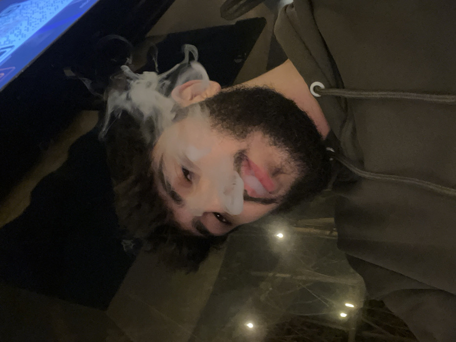Young men documented smoking hookah, vaping in Damascus lounges