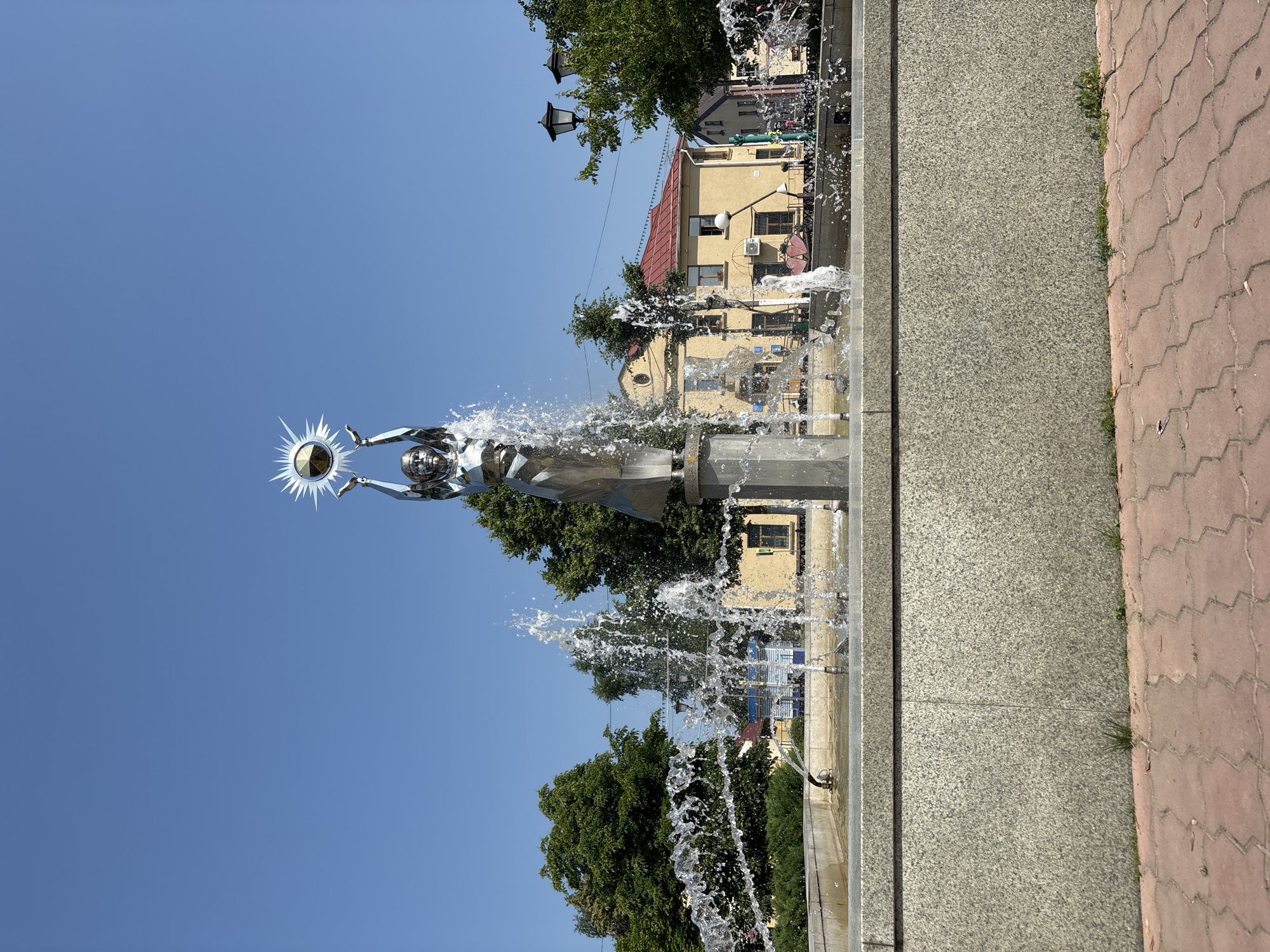 Pastavy town center: monuments, civic buildings, and park paths