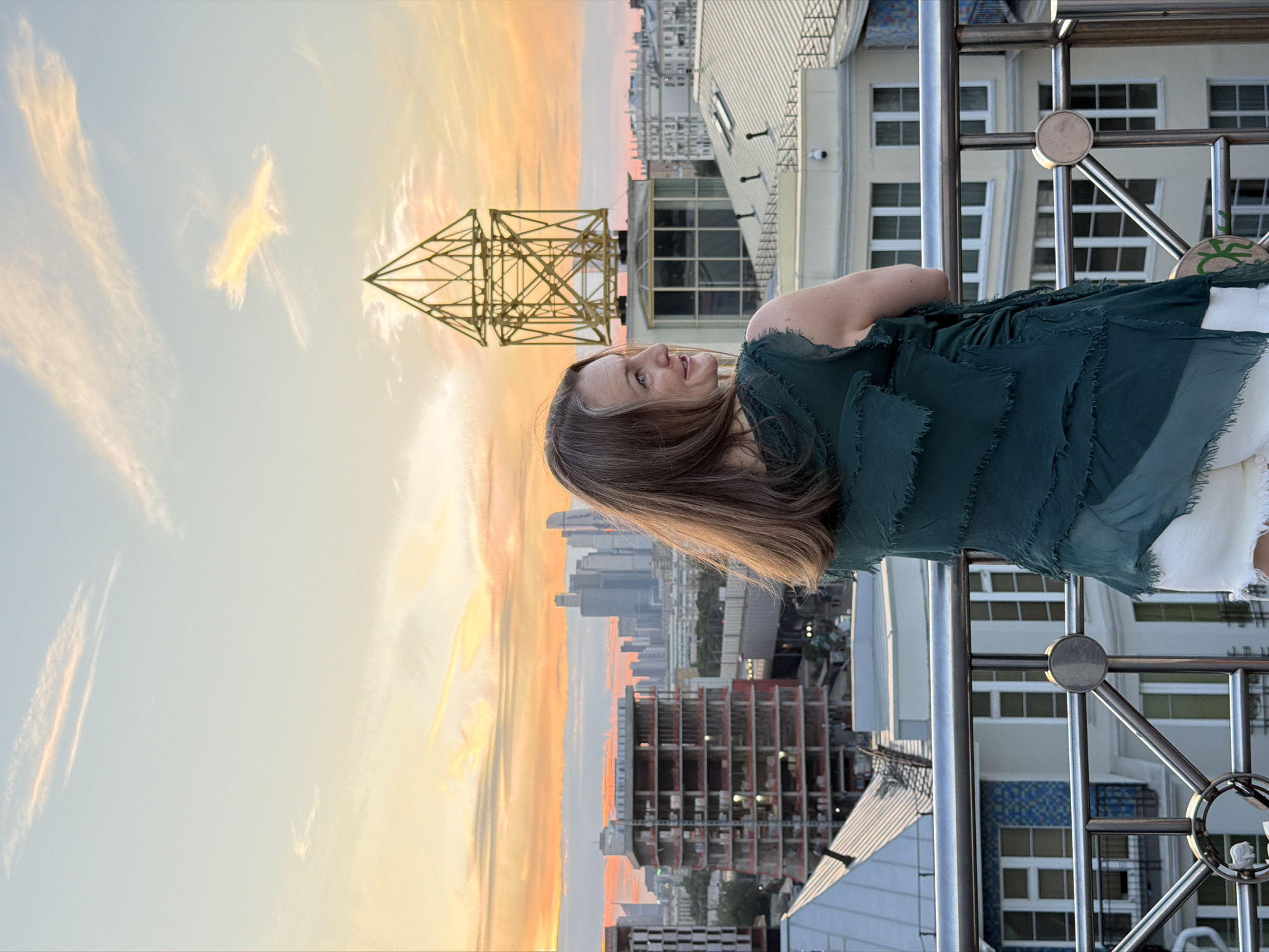 Moscow's summer solstice sunset, seen from rooftops and bridges