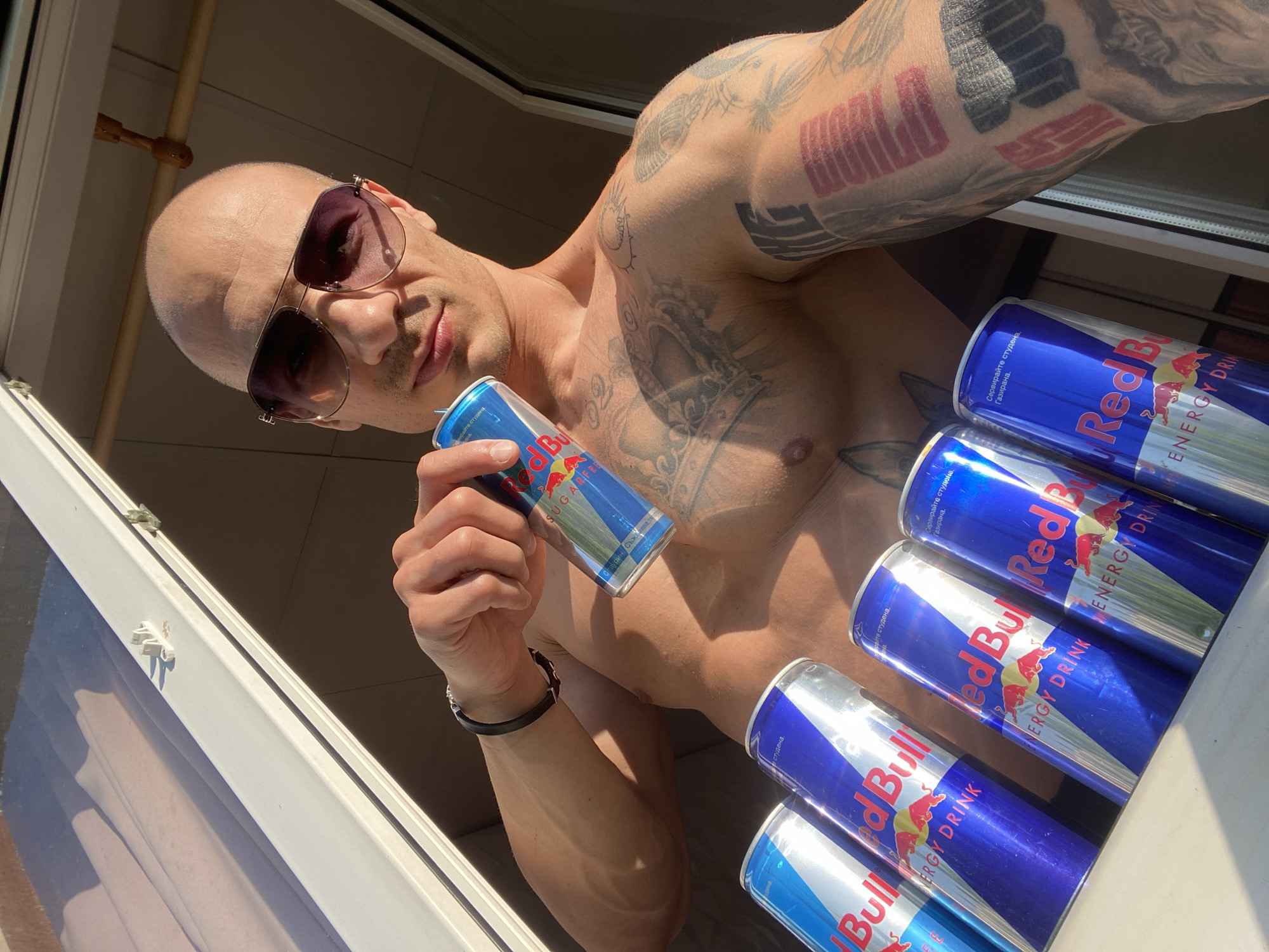 Man with Red Bull cans spotted in Pleven, Bulgaria