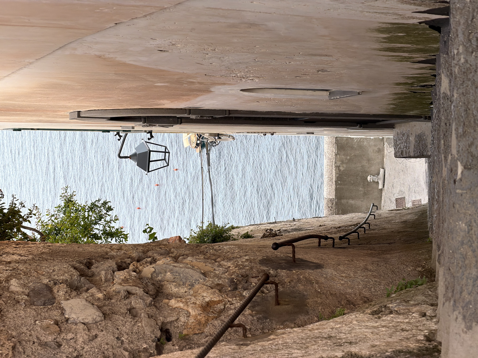 Witness documents coastal scenes and streets in Pogerola, Italy