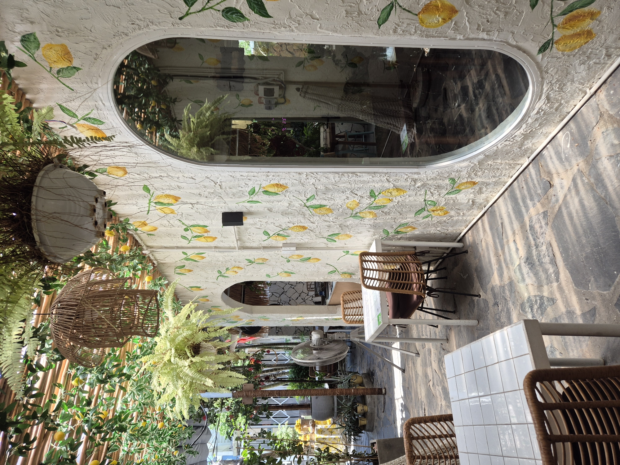 Inside a charming lemon-themed café in Đà Nẵng