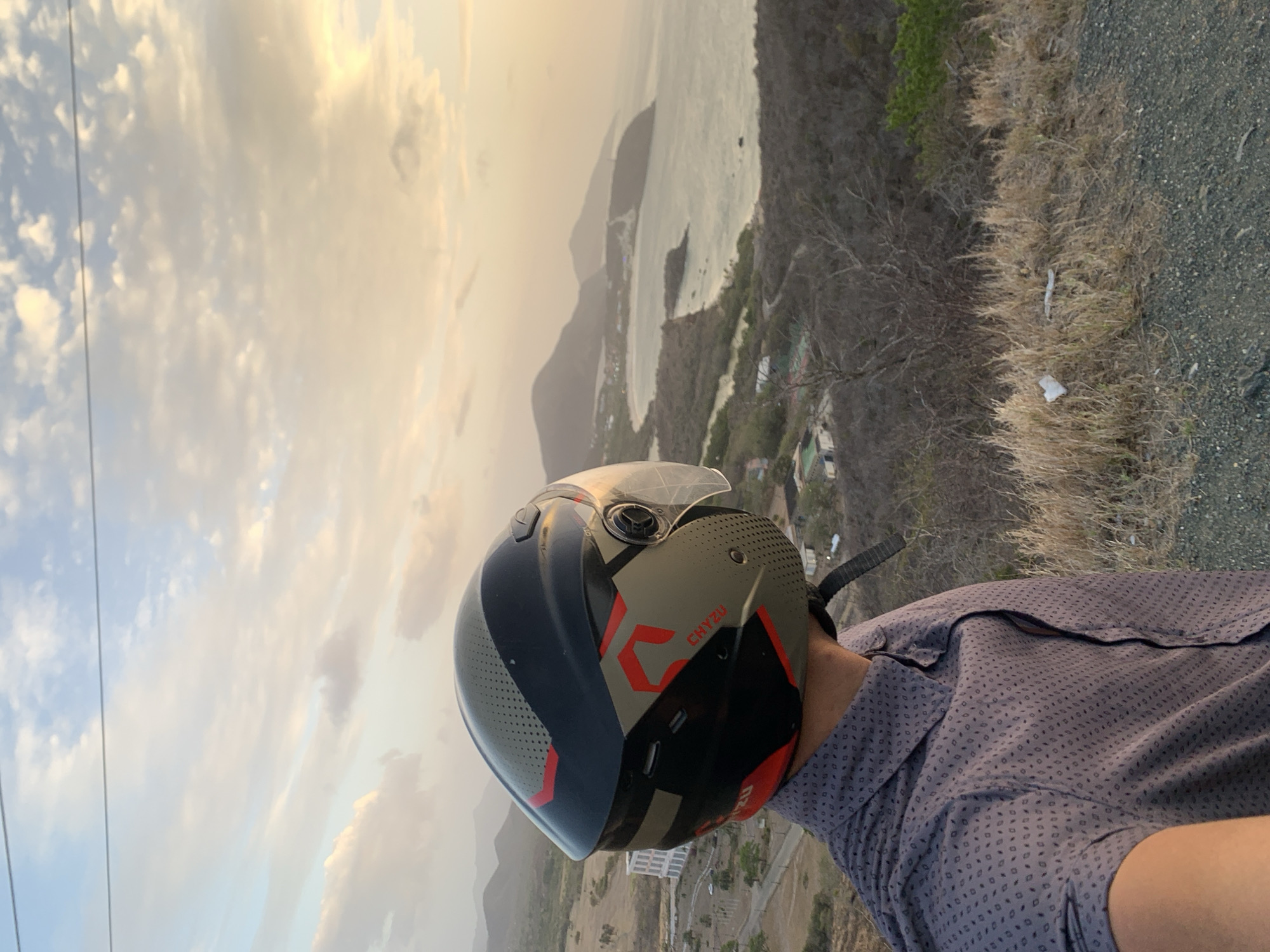 Sunset coastal views documented from elevated Pedro González vantage point
