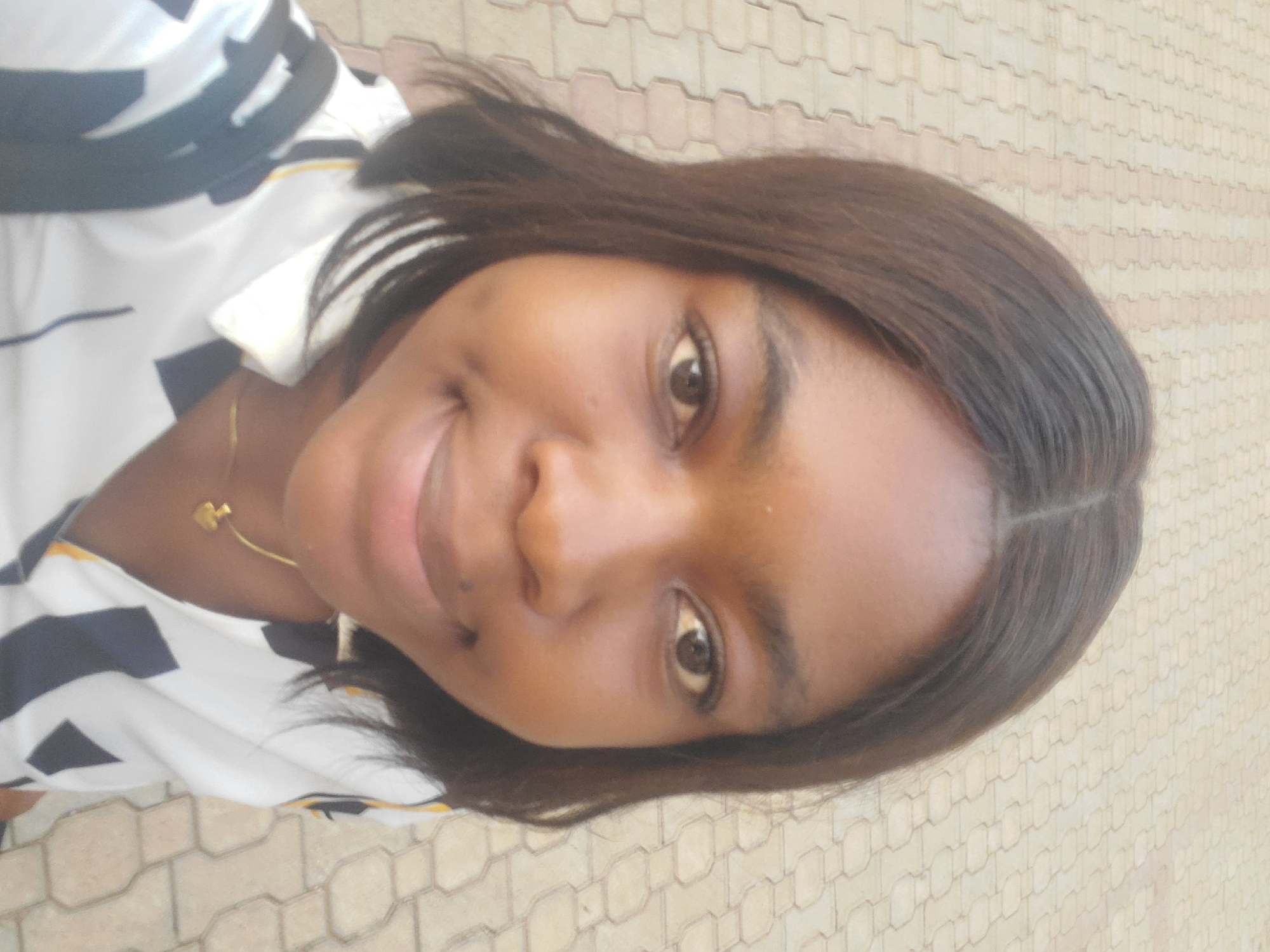 Woman documented in casual moments throughout evening in Nigeria