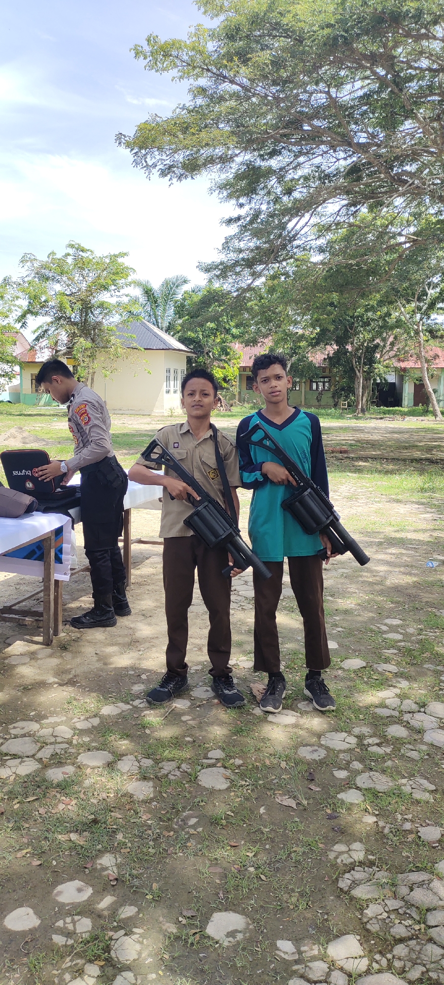 Police-school community gathering held in Langnibong, Indonesia
