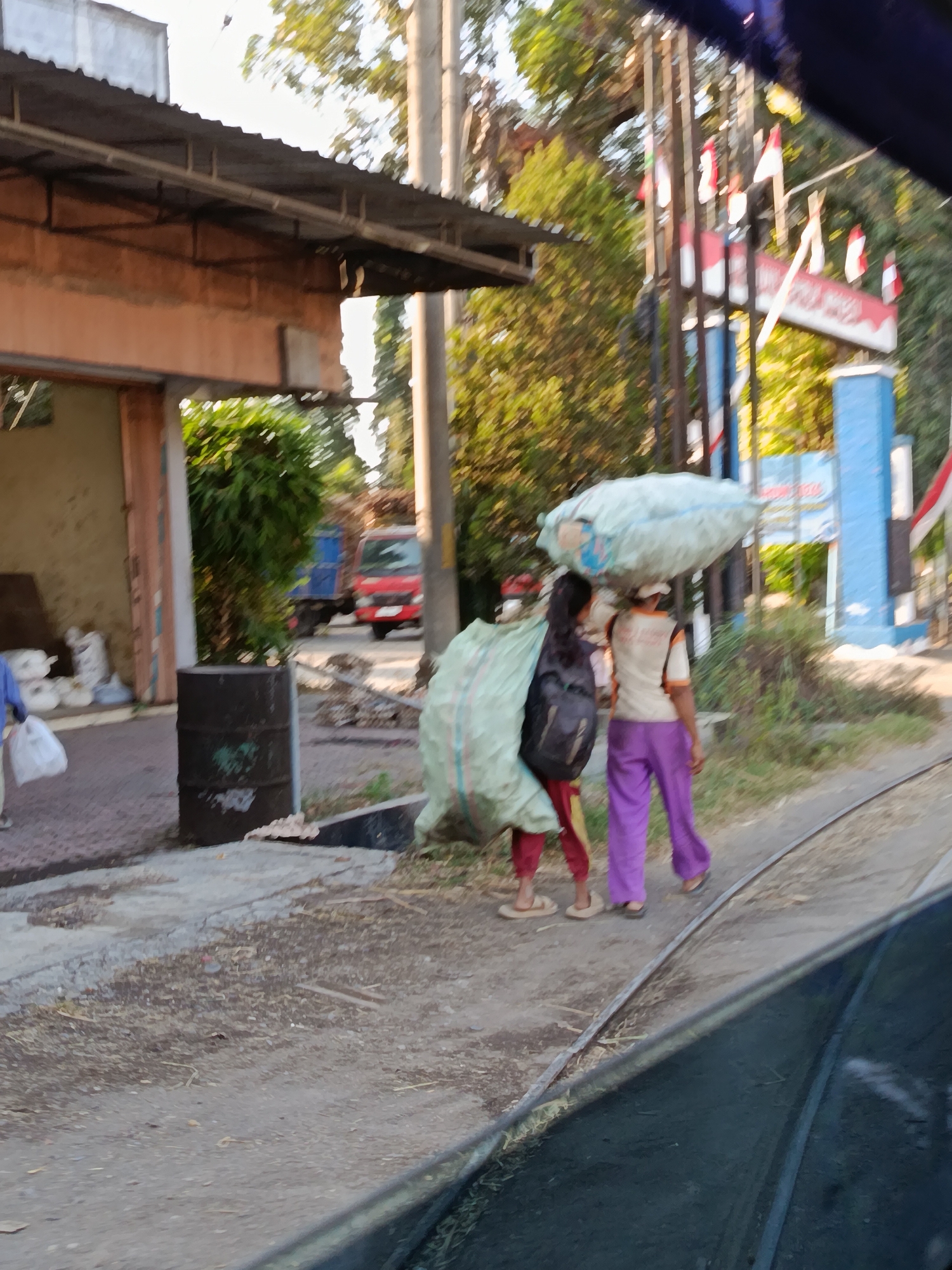 Everyday morning life in a Ramban Wetan neighborhood