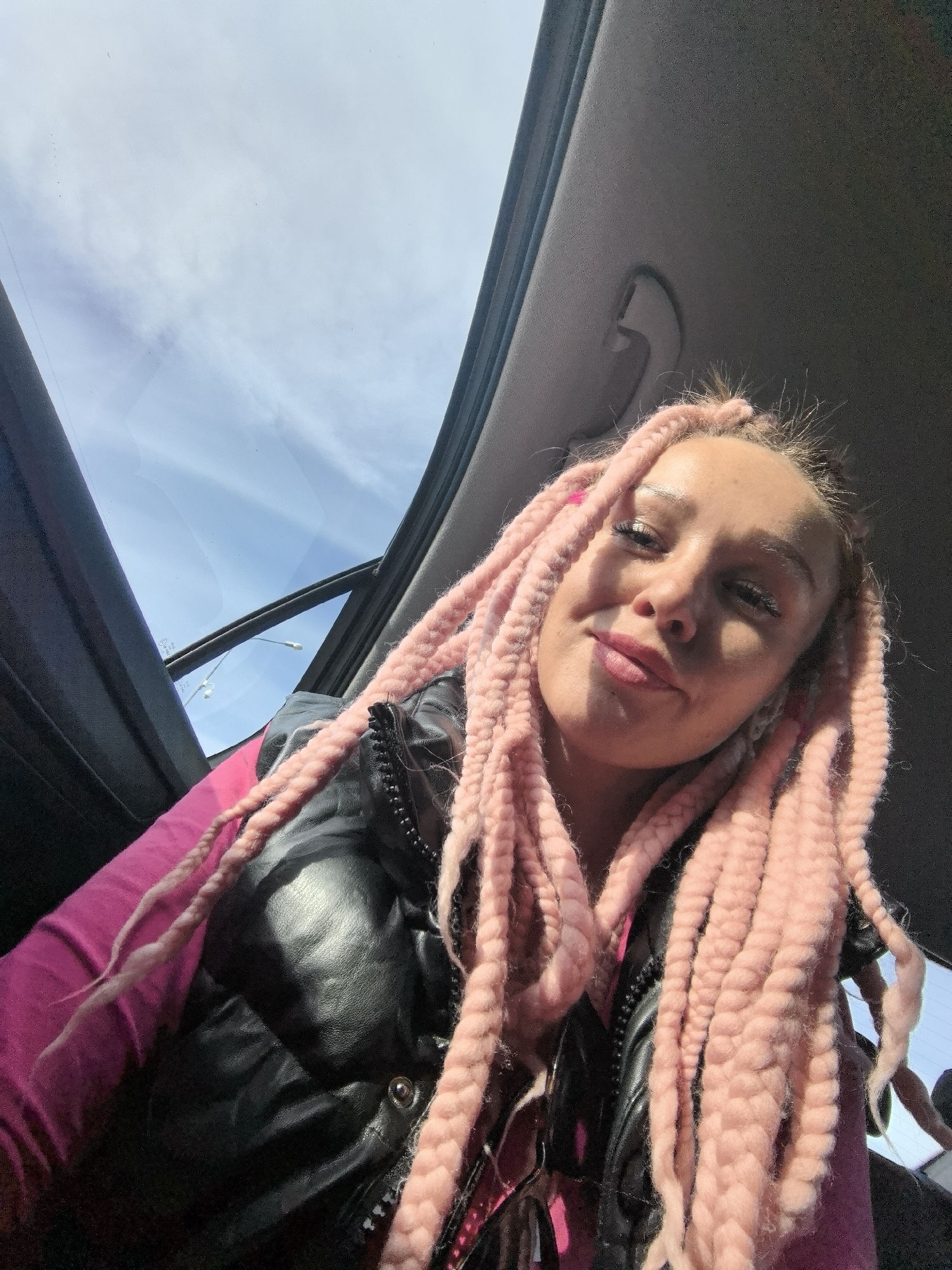 Two people spotted in car with sunroof in Chaikovsky