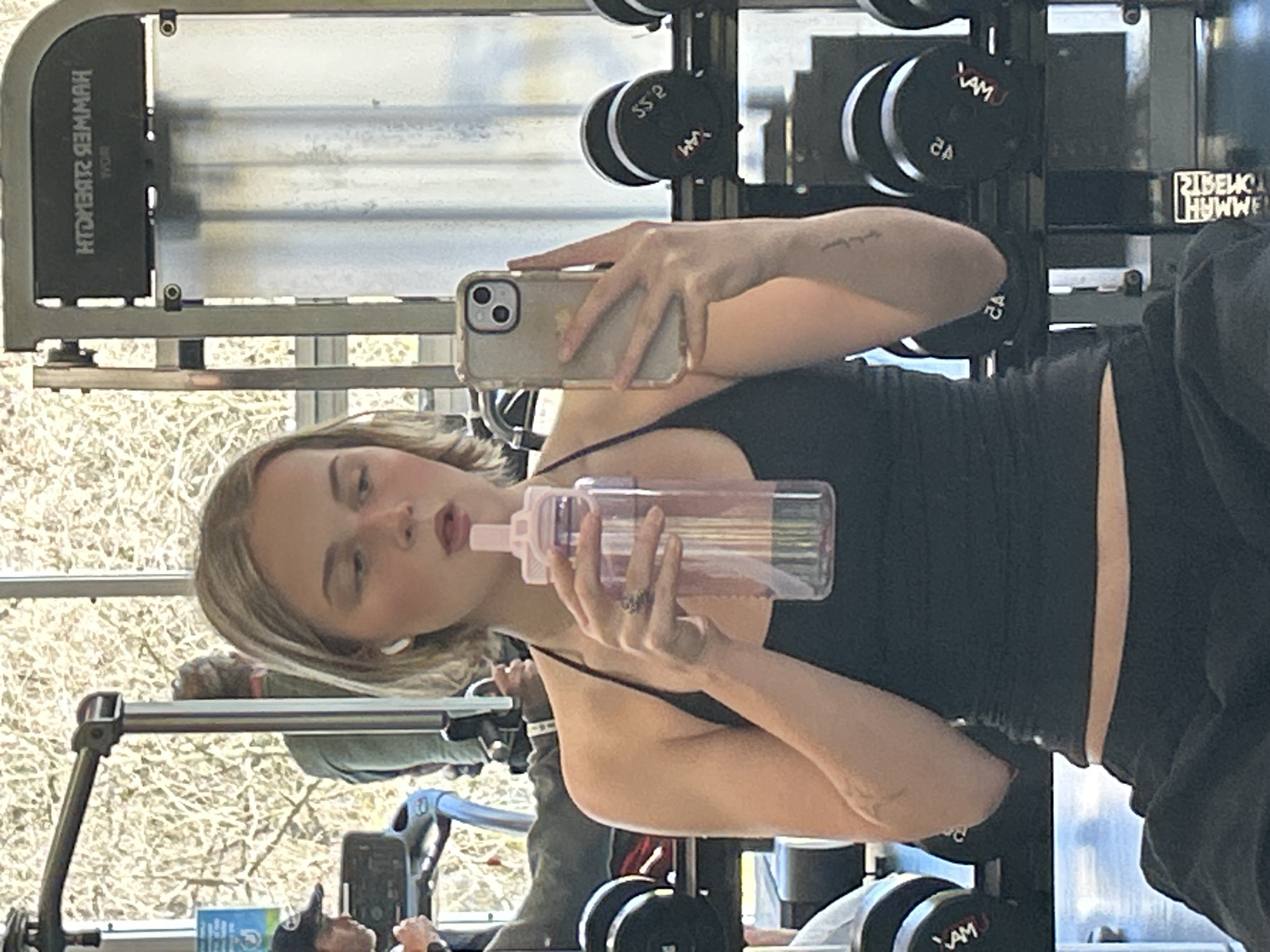 Gym-goer takes selfie during workout session in Vancouver