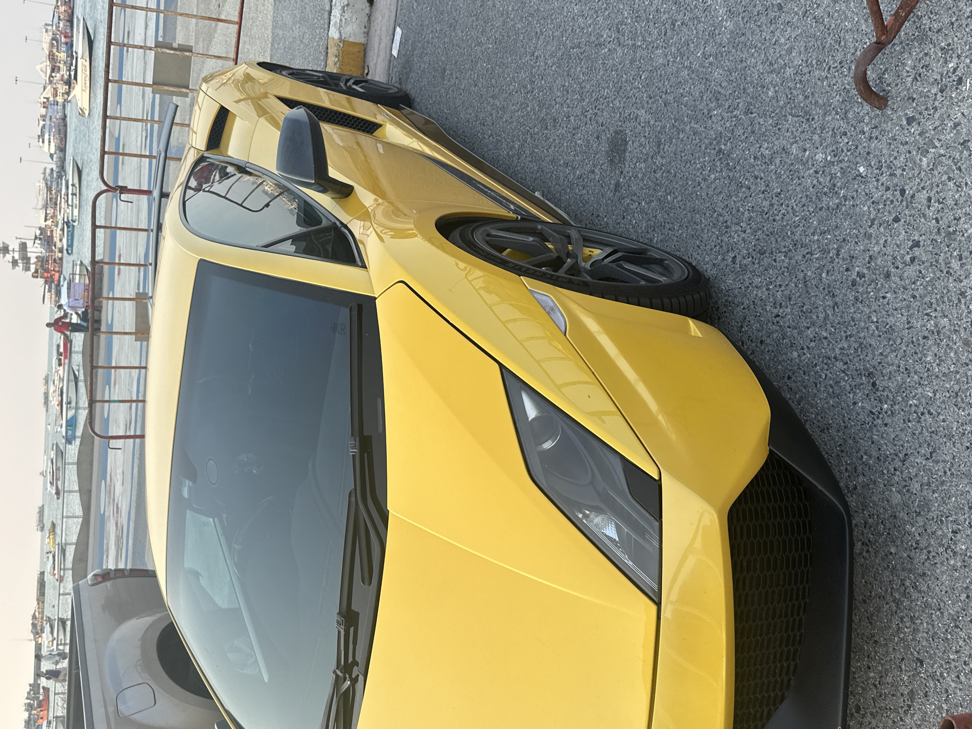 Yellow Lamborghini spotted at Pattaya waterfront