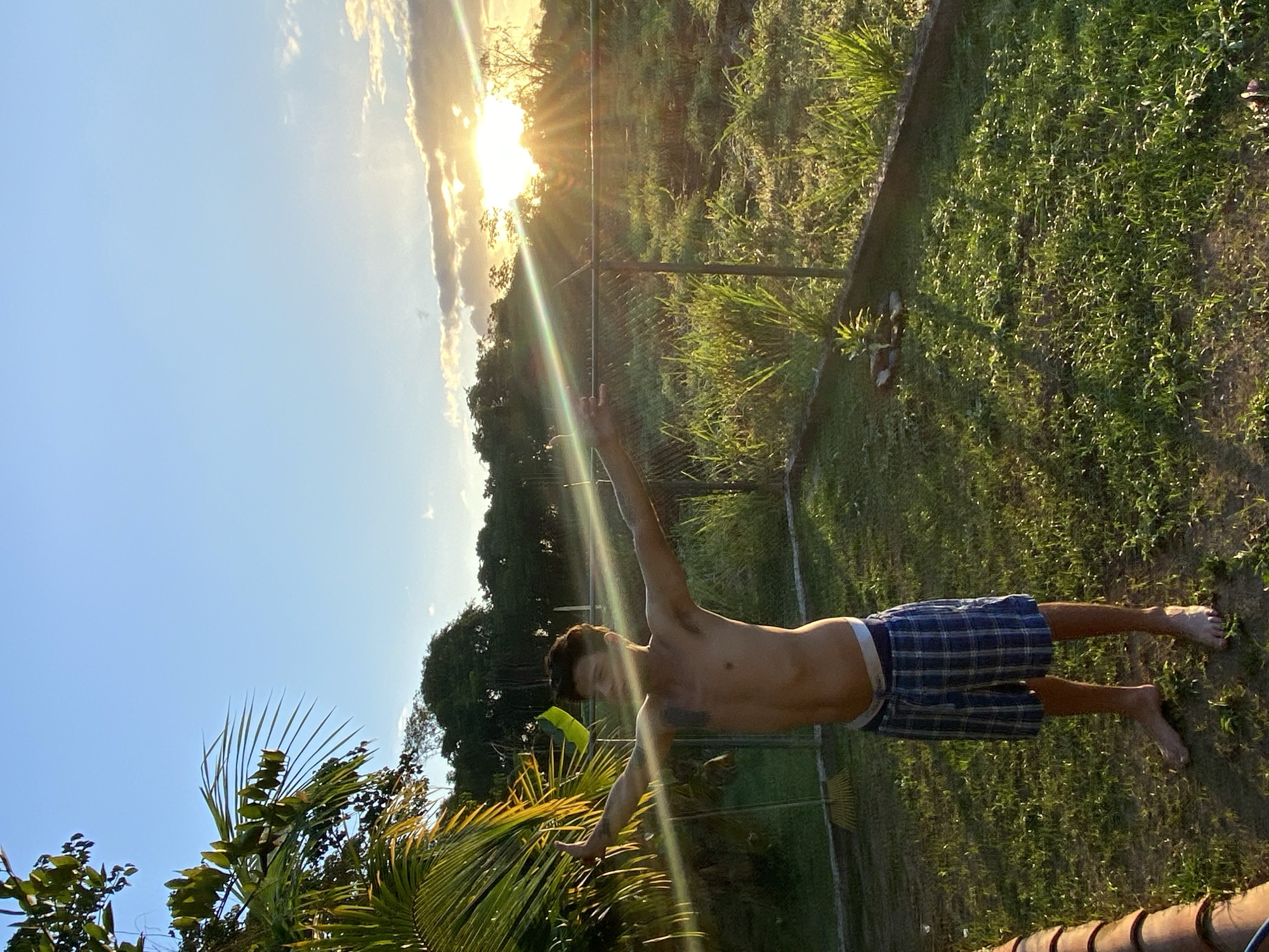 Rural Venezuelan morning: landscapes, wildlife, portraits documented across two hours