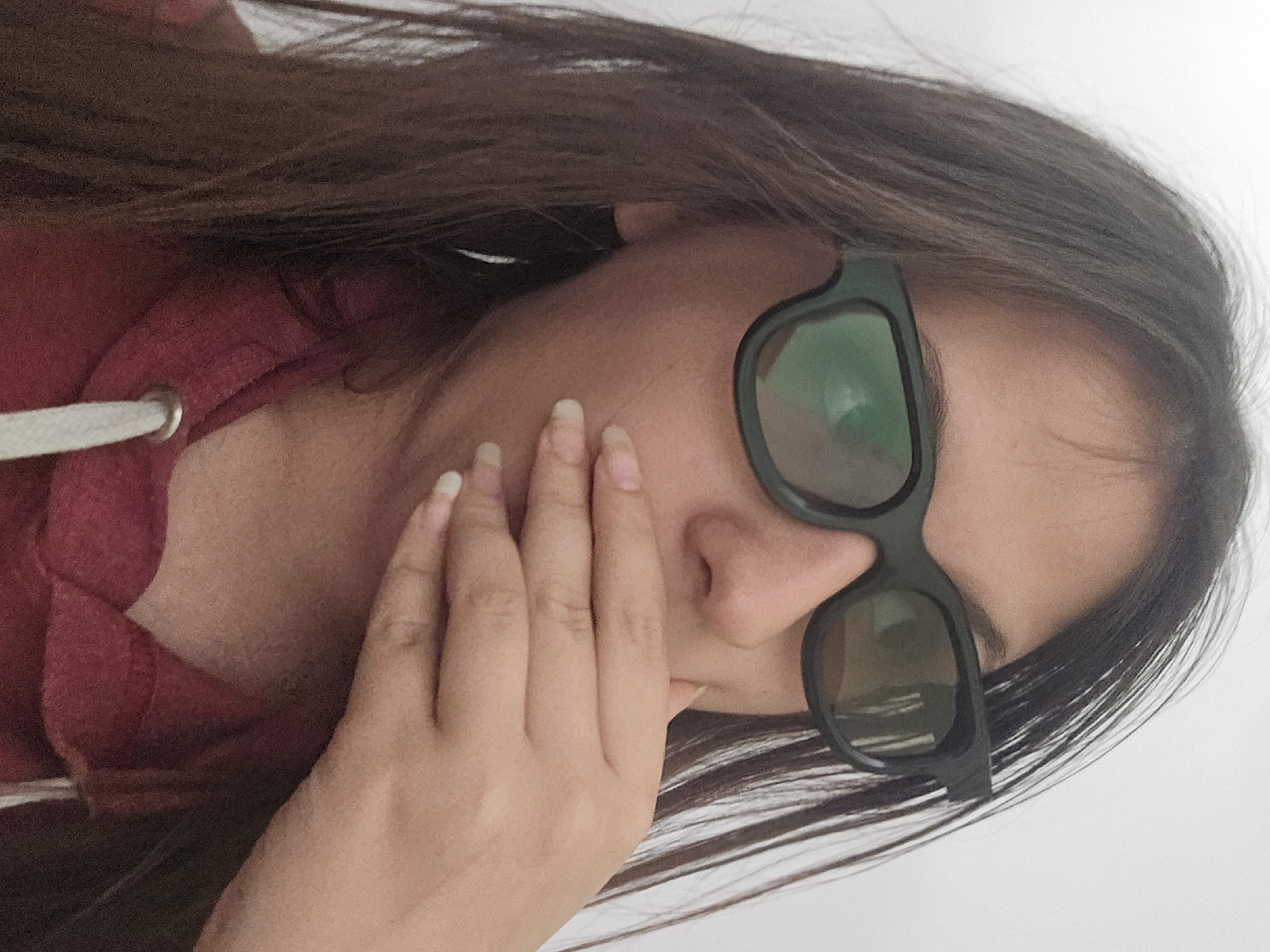 Woman spotted in indoor and car settings in Burgas