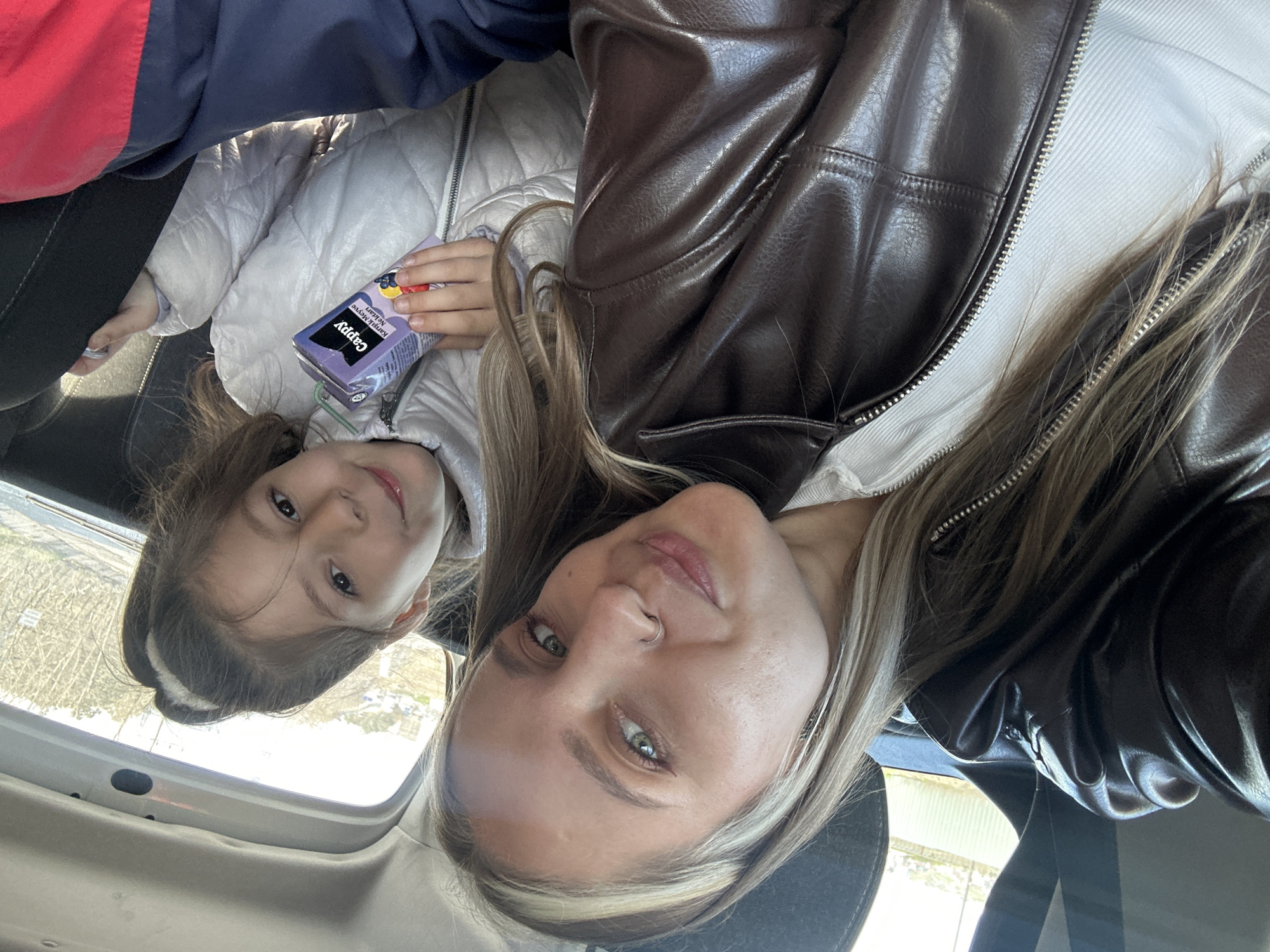 Woman and girl spotted in sunroof vehicle in Arnavutköy