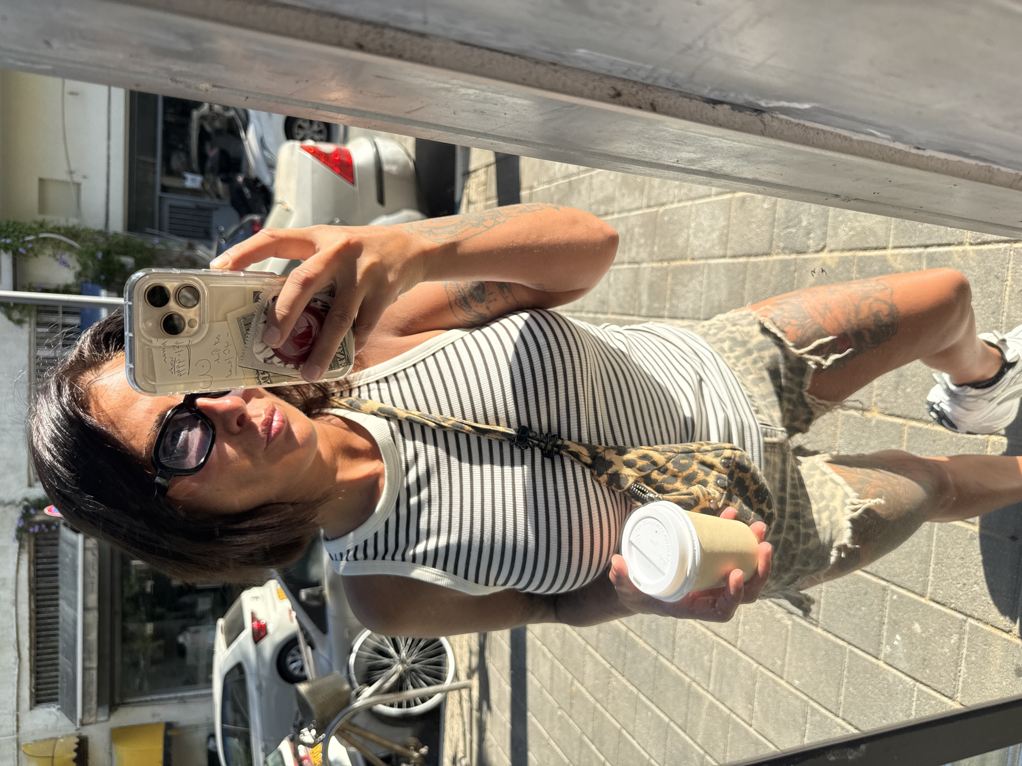 Sidewalk selfie in Tel Aviv, casual summer outfit