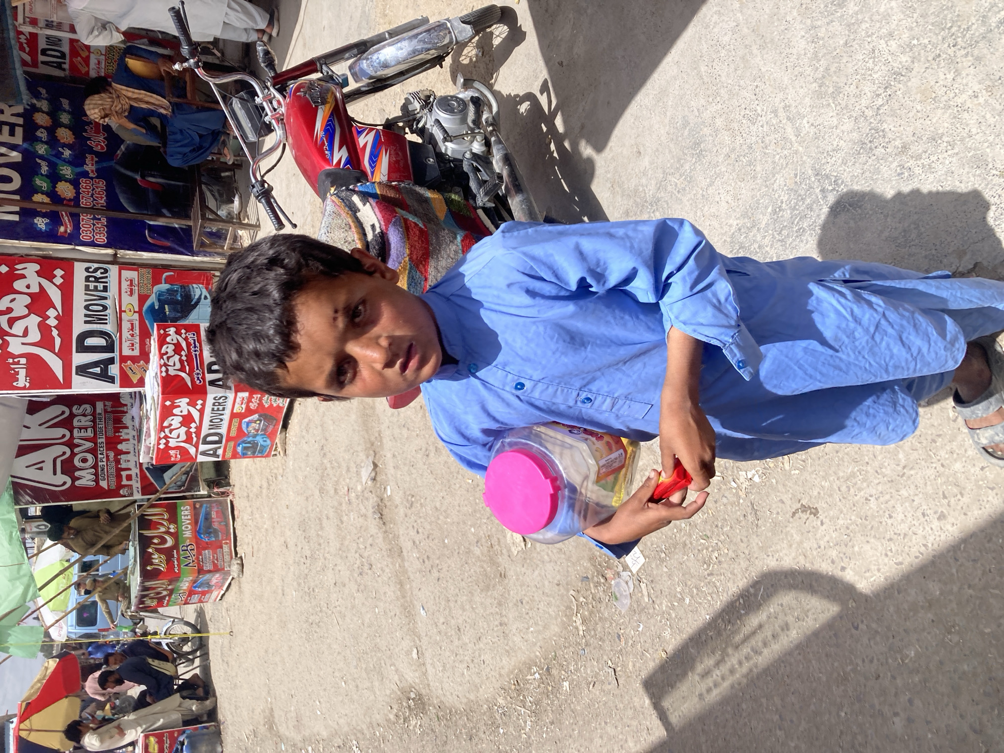 Daily street life documented in Kuchlak, Pakistan