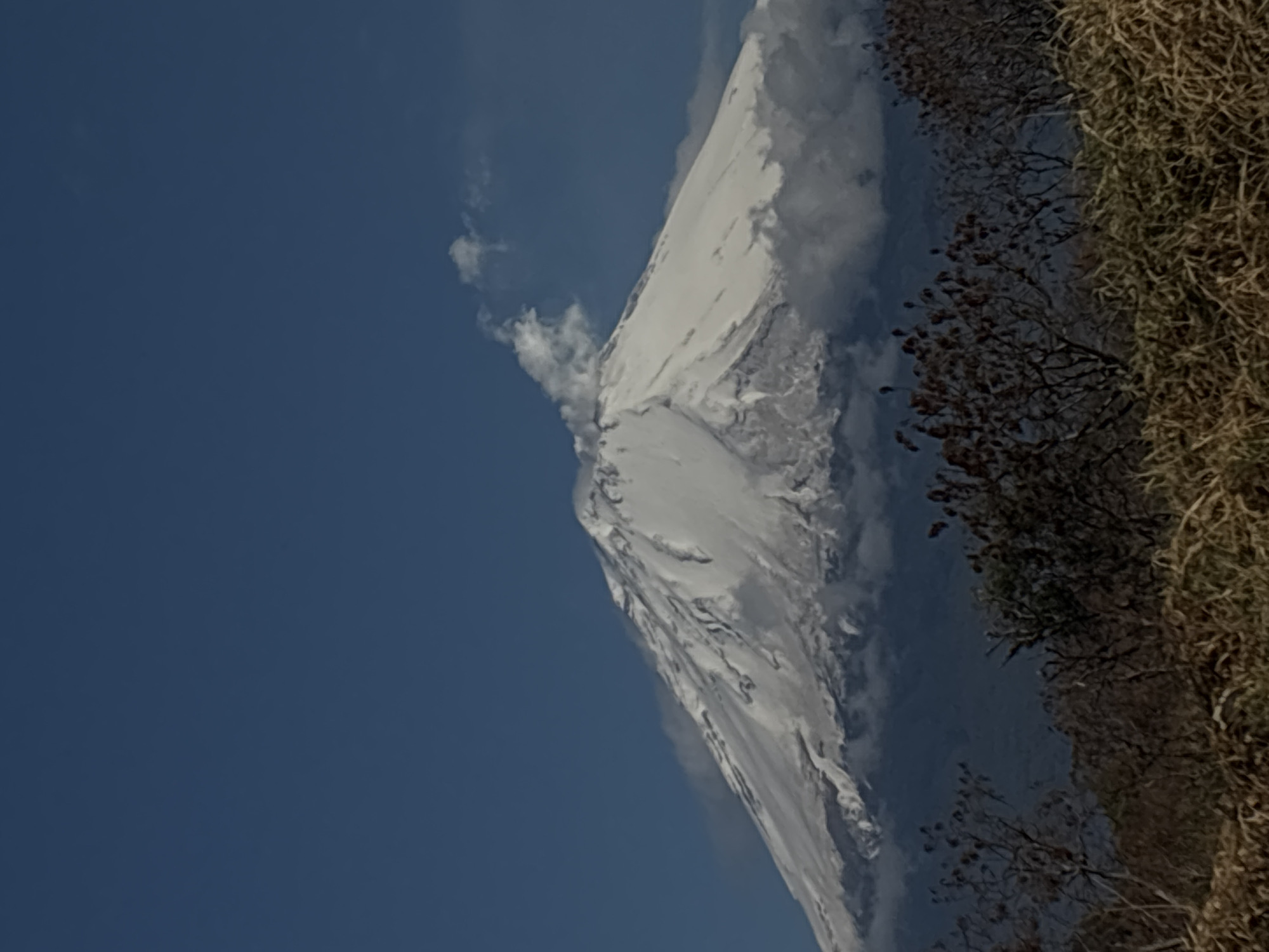 Snow-capped mountain observed near Tenextepec, Mexico