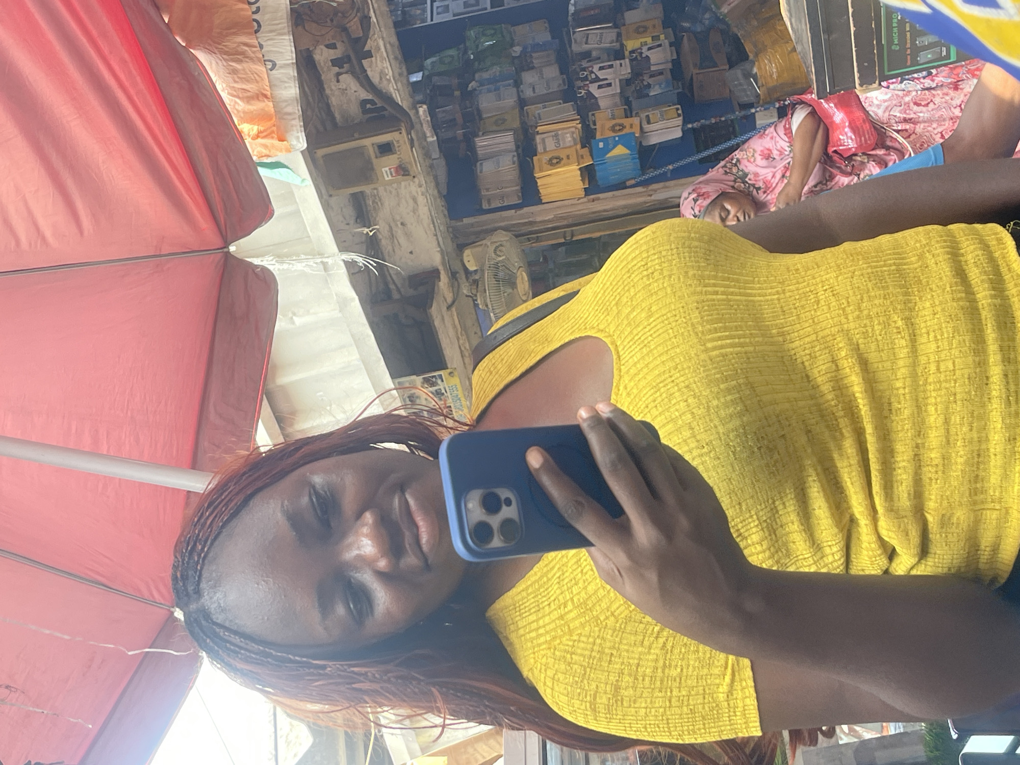 Busy market scene unfolds in Abuja, Nigeria