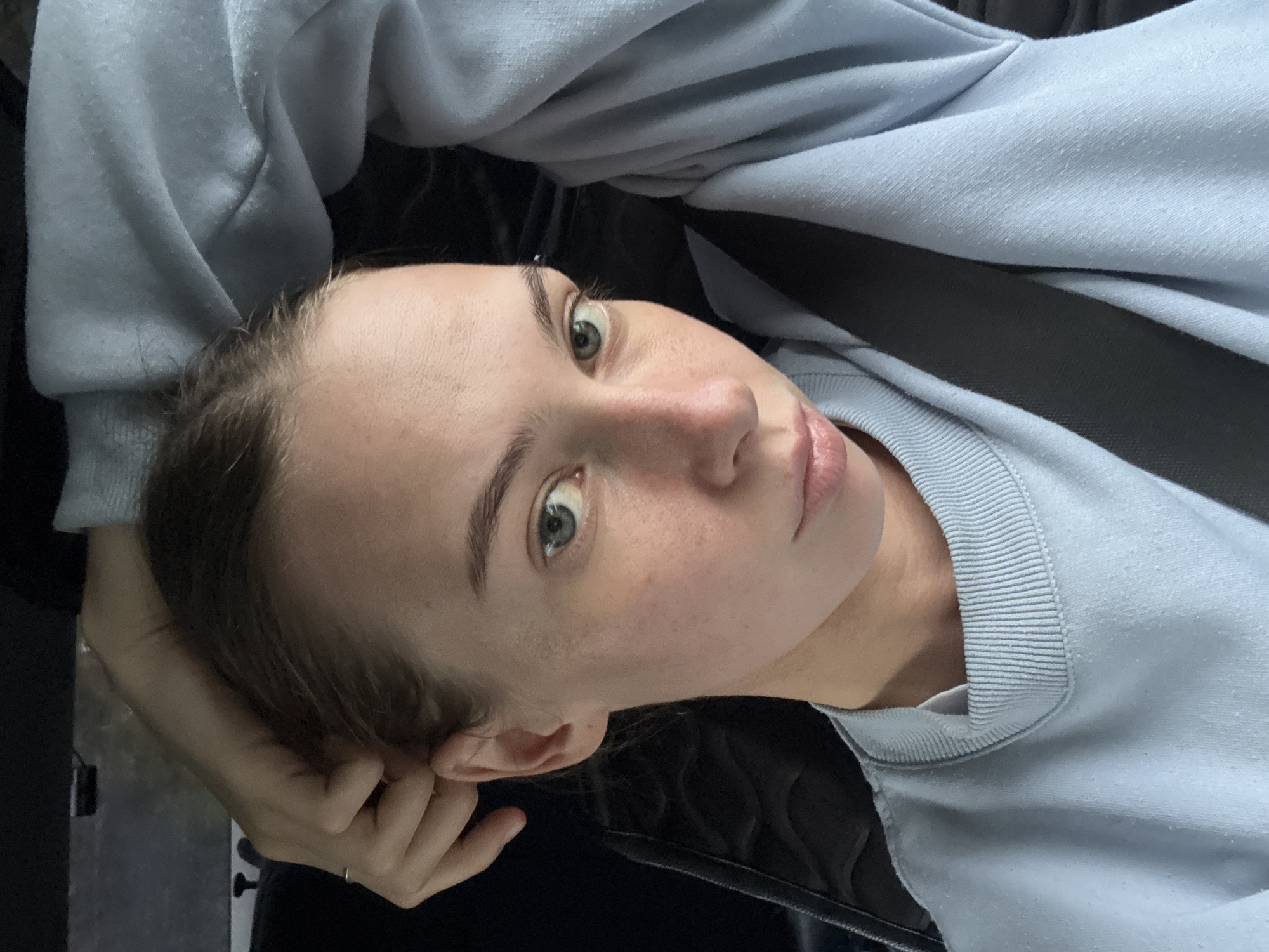 Woman takes selfies in car during brief stop in Perm