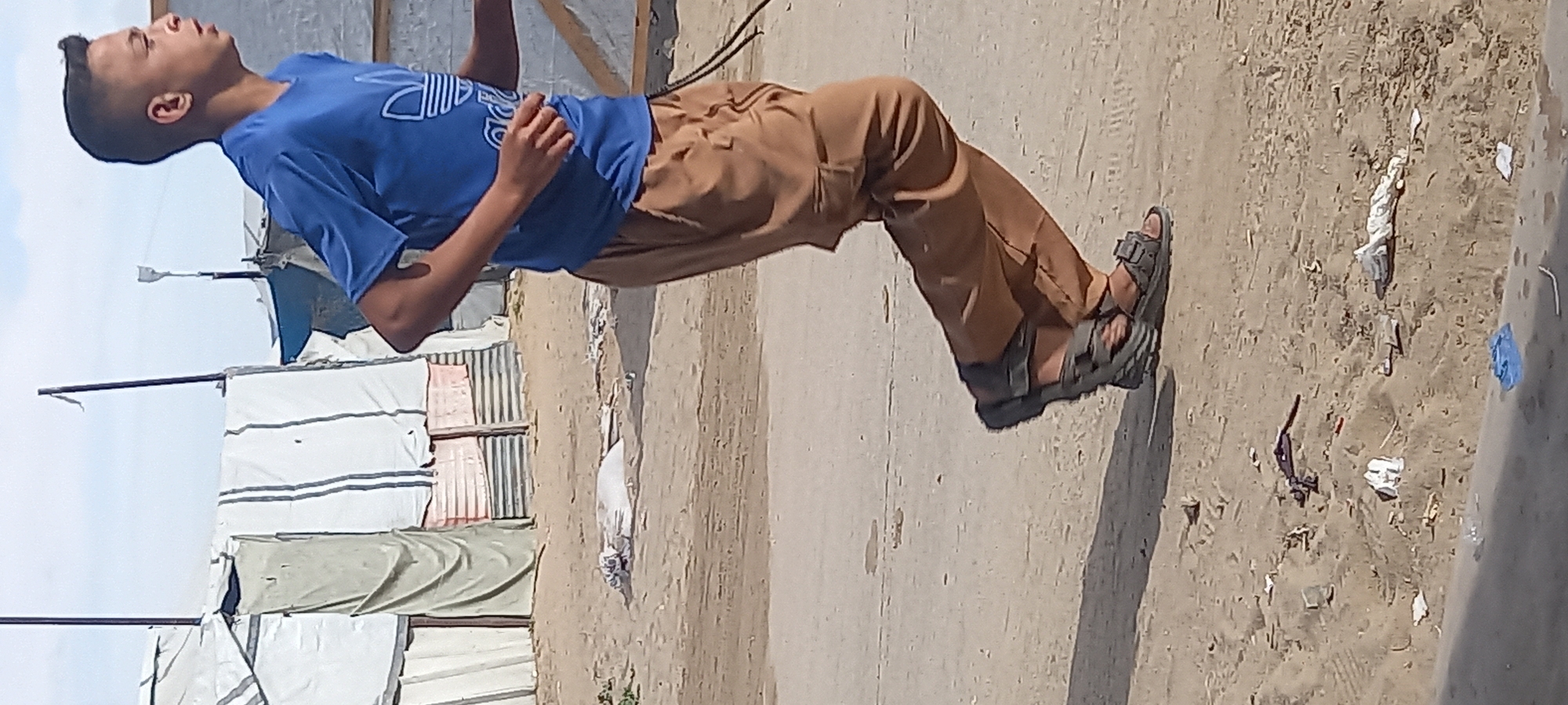 Daily life continues among temporary shelters in Khan Yunis