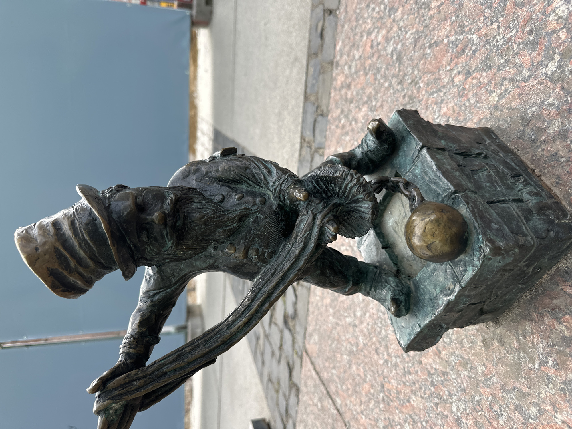 Wrocław's bronze dwarf statues documented across Polish city center