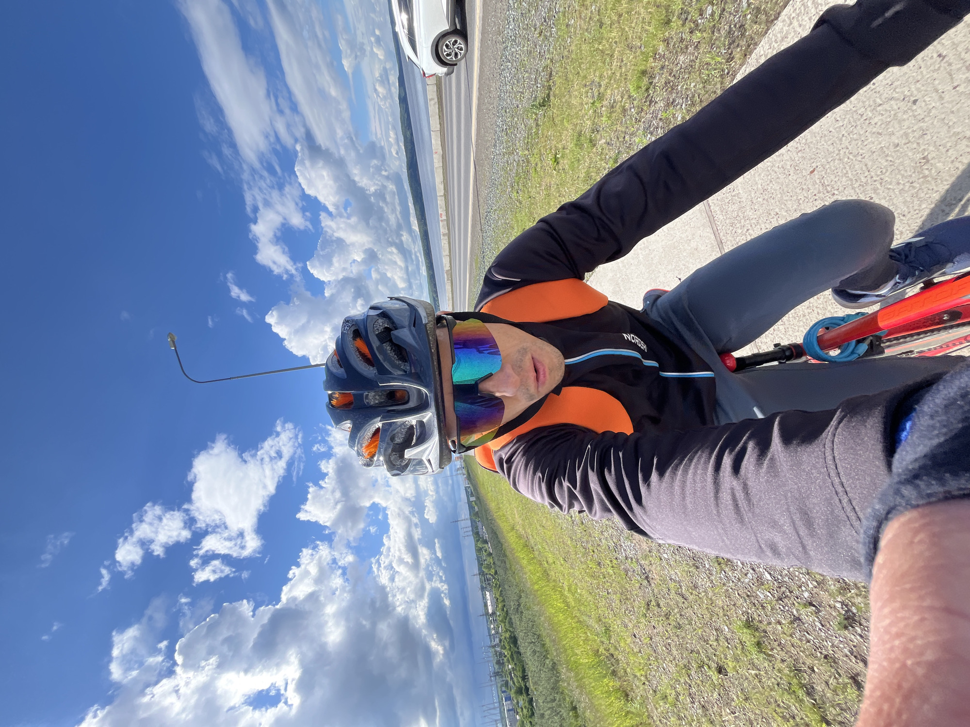Cyclist documents bike ride through Chaikovsky, Russia