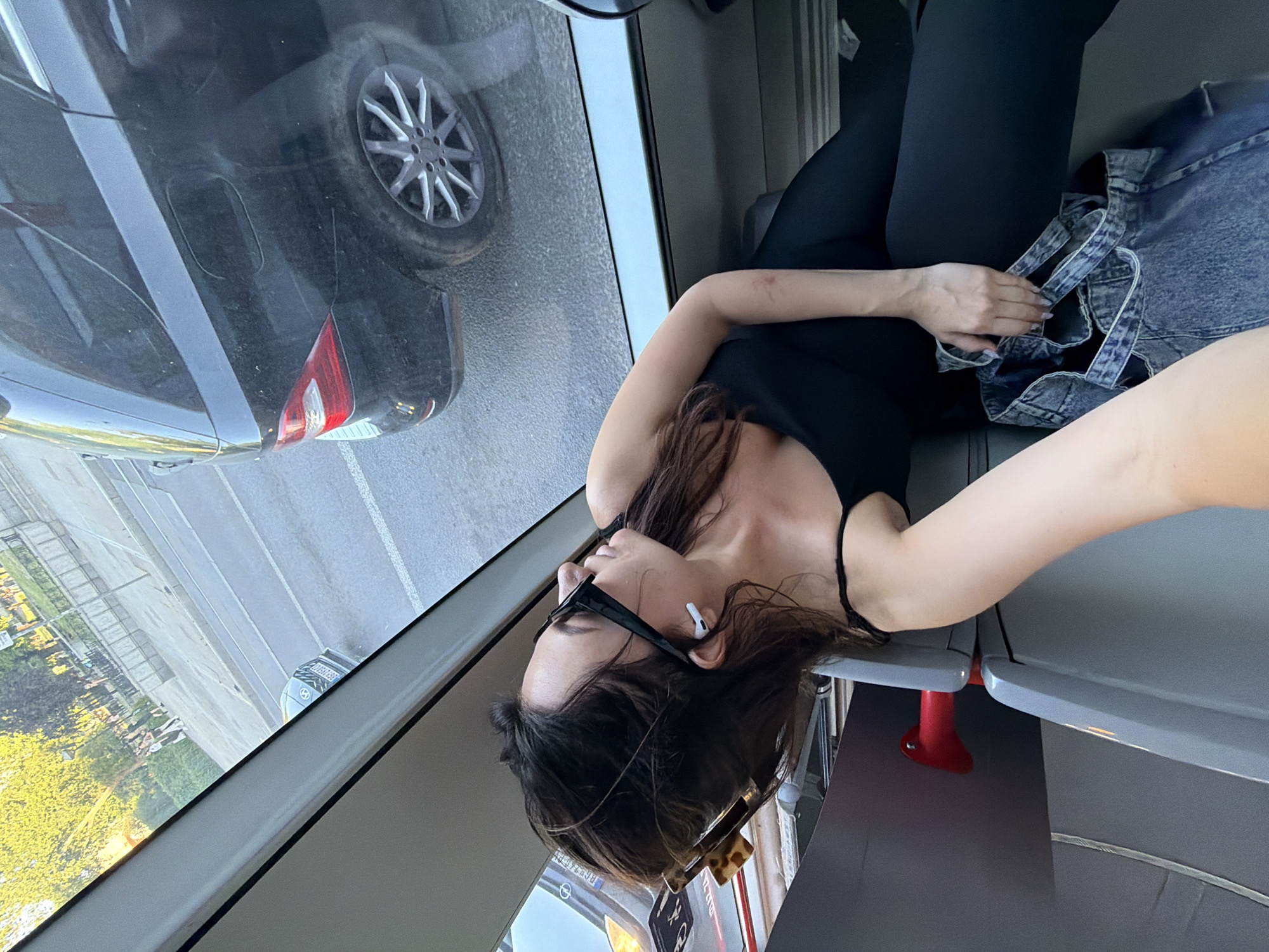 Woman documented across Belgrade neighborhoods during evening commute
