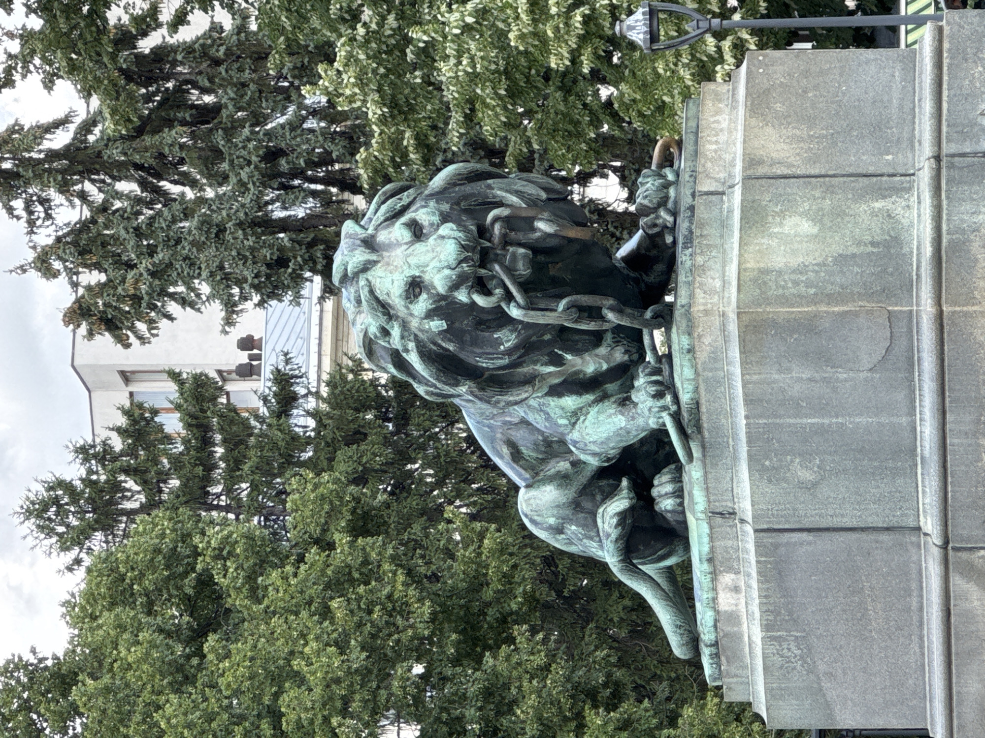 Up-close look at Ruse's Sailor's Monument and its bronze lion