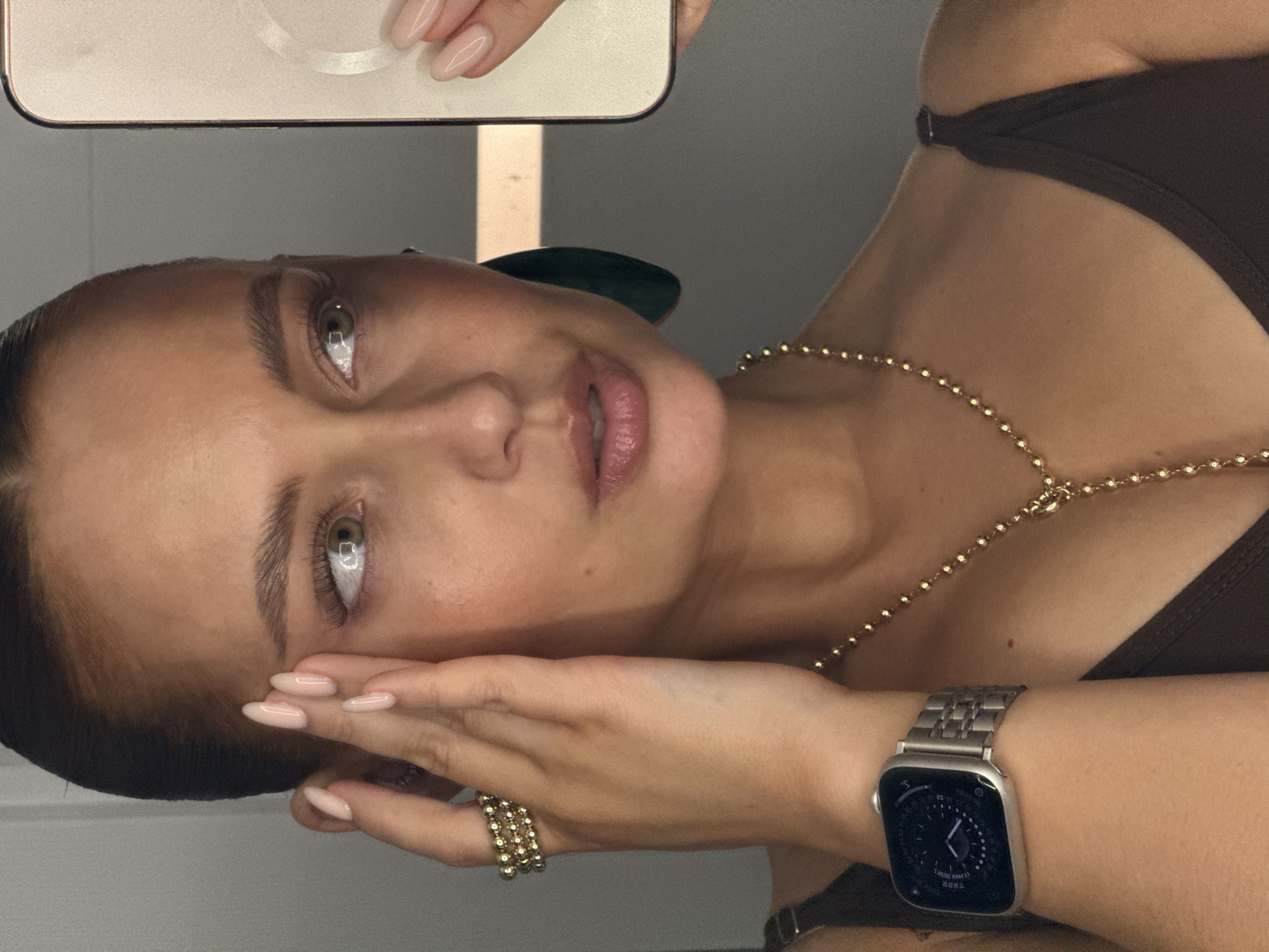 Woman documents early morning selfie sessions in Chaikovsky, Russia