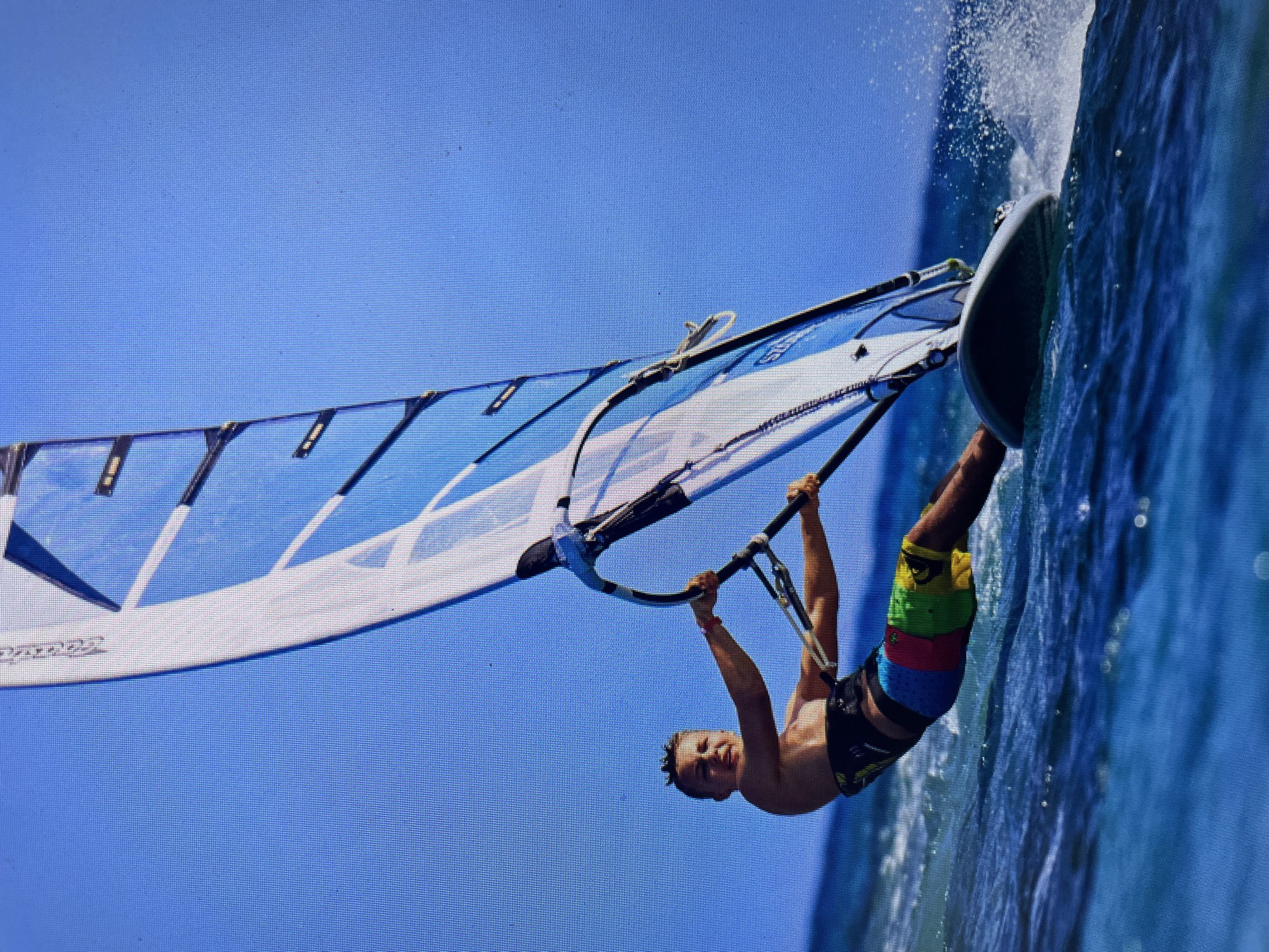 Wind sports activity observed off Bacong Philippines waters