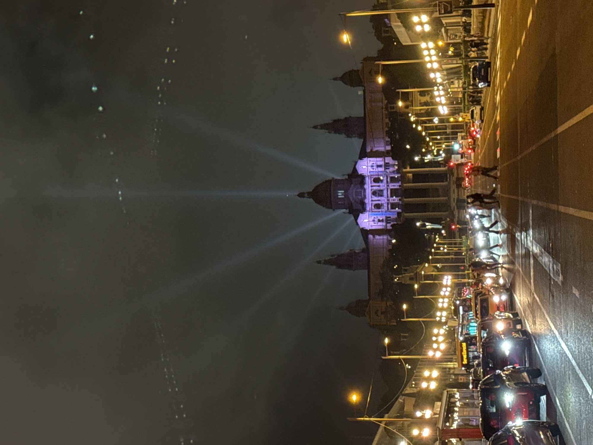 Barcelona's Montjuïc Palace and Magic Fountain illuminate in nighttime display
