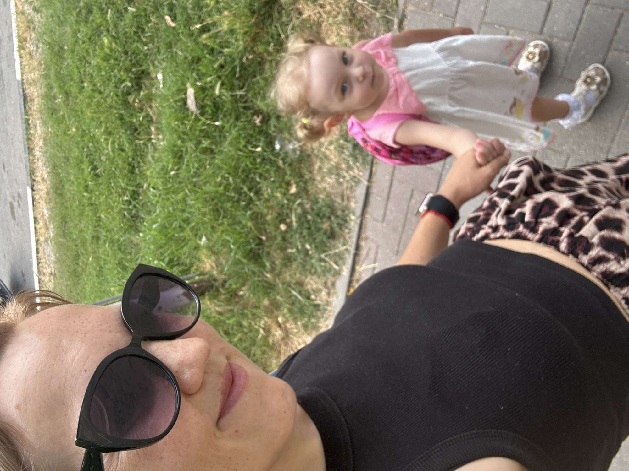 Morning stroll through Gelendzhik's resort hotel district