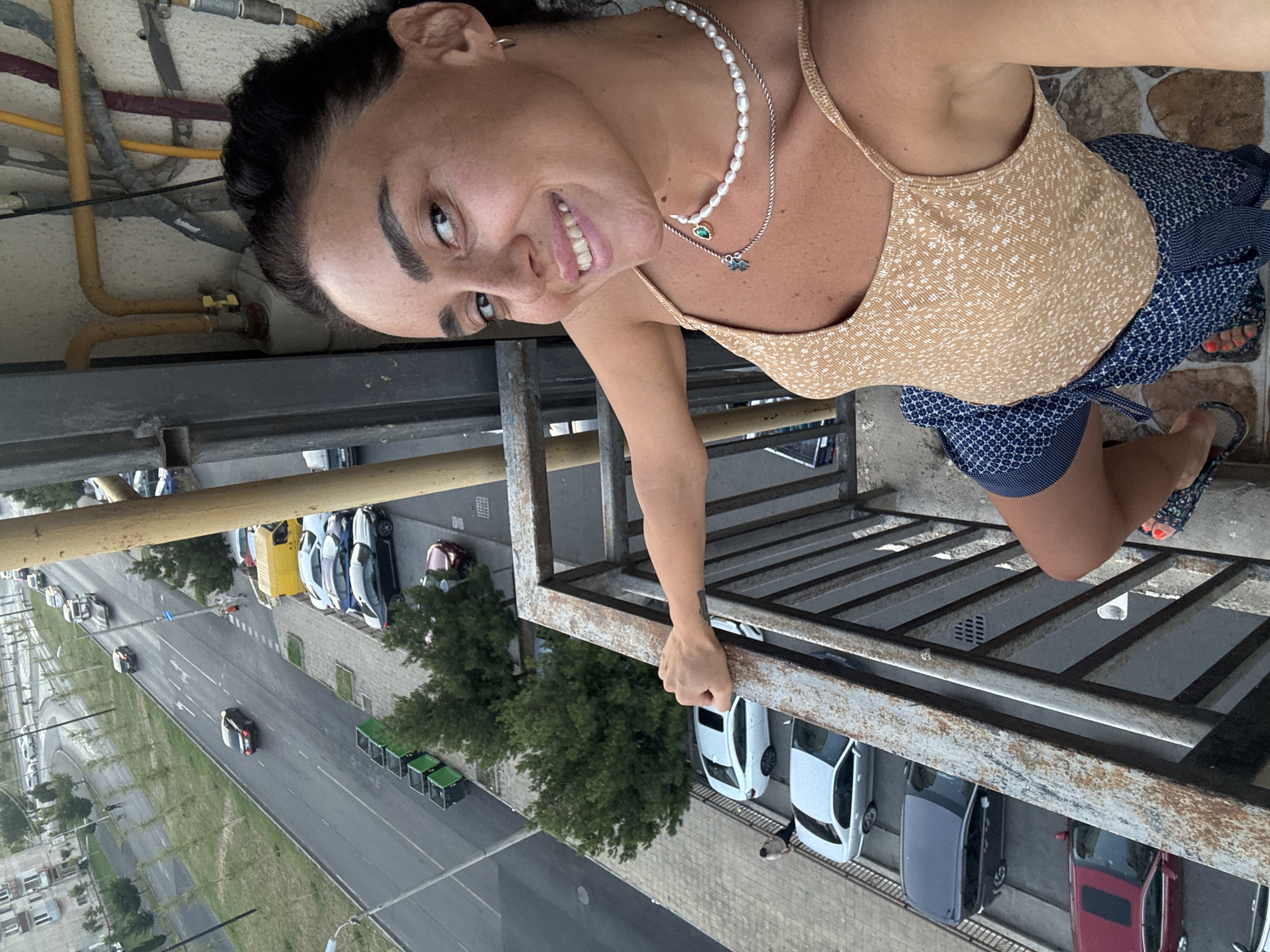 Casual afternoon selfies from a Tbilisi balcony and apartment