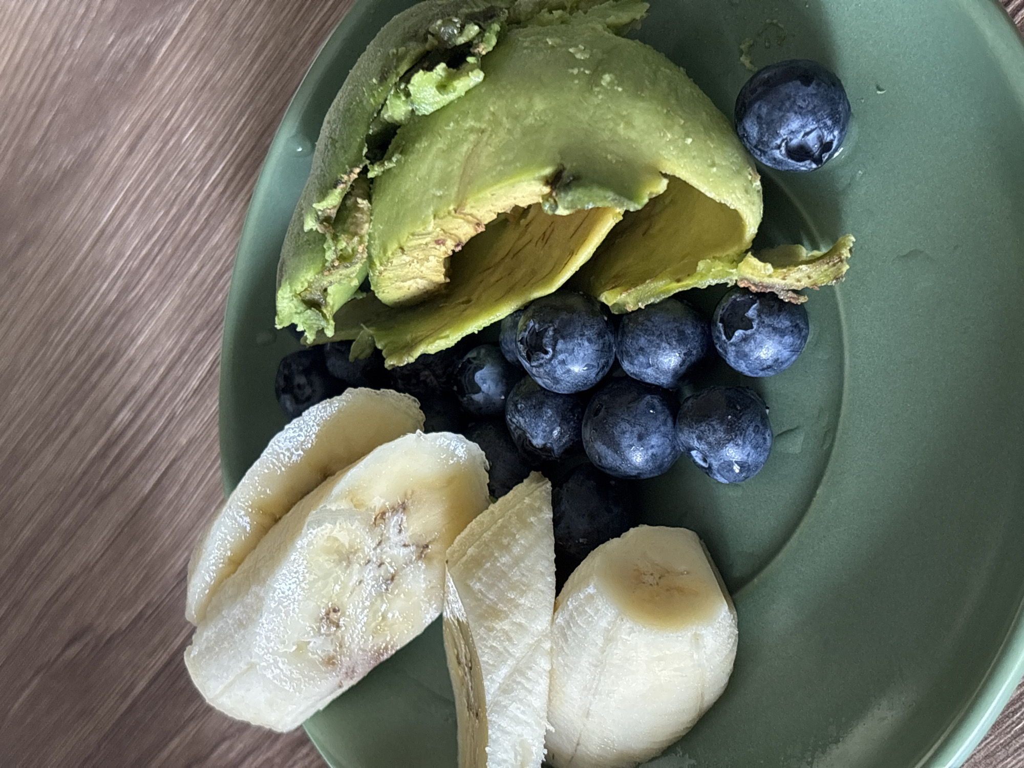 Late-night healthy snack documented in Thai resort town