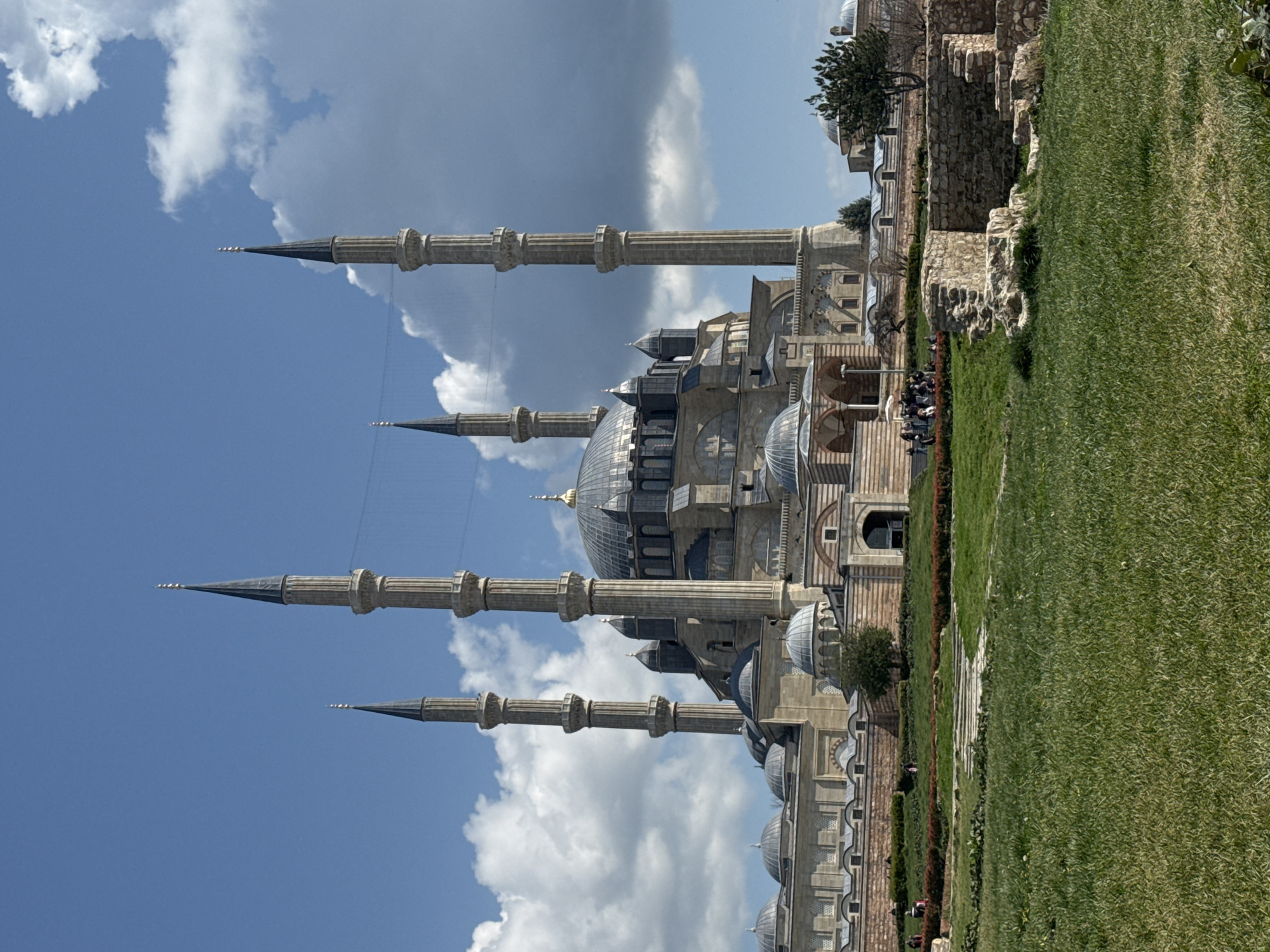 Selimiye Mosque captured under blue skies in Edirne