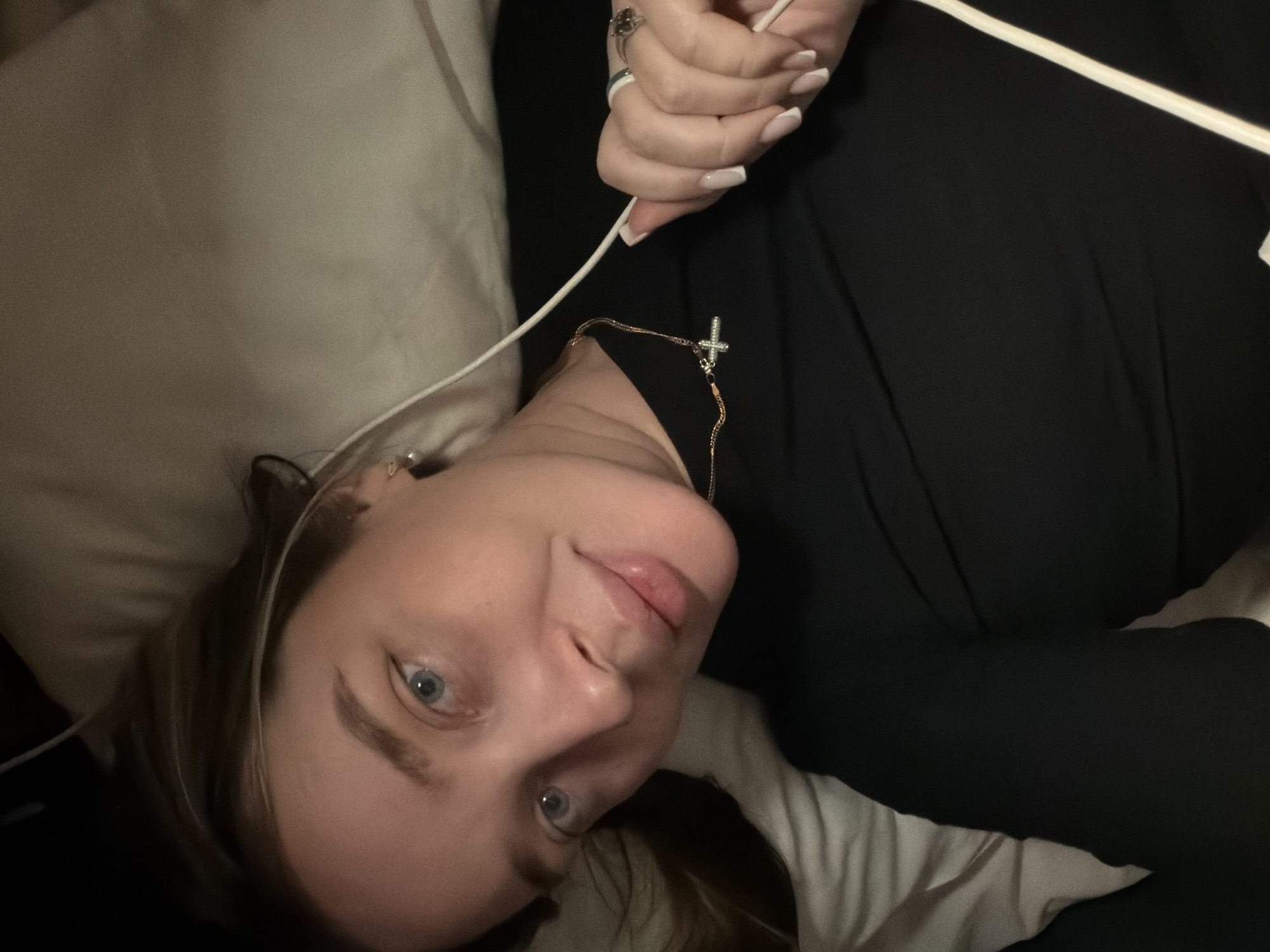 Woman photographed in relaxed indoor portrait session in Moscow