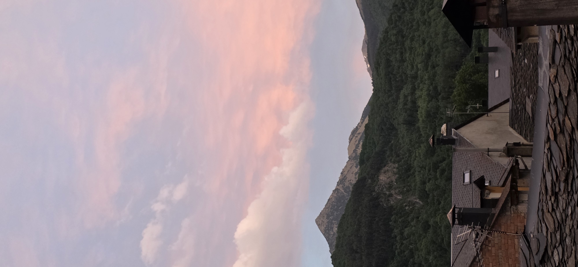 Evening nature photography session captures Benasque mountain scenery