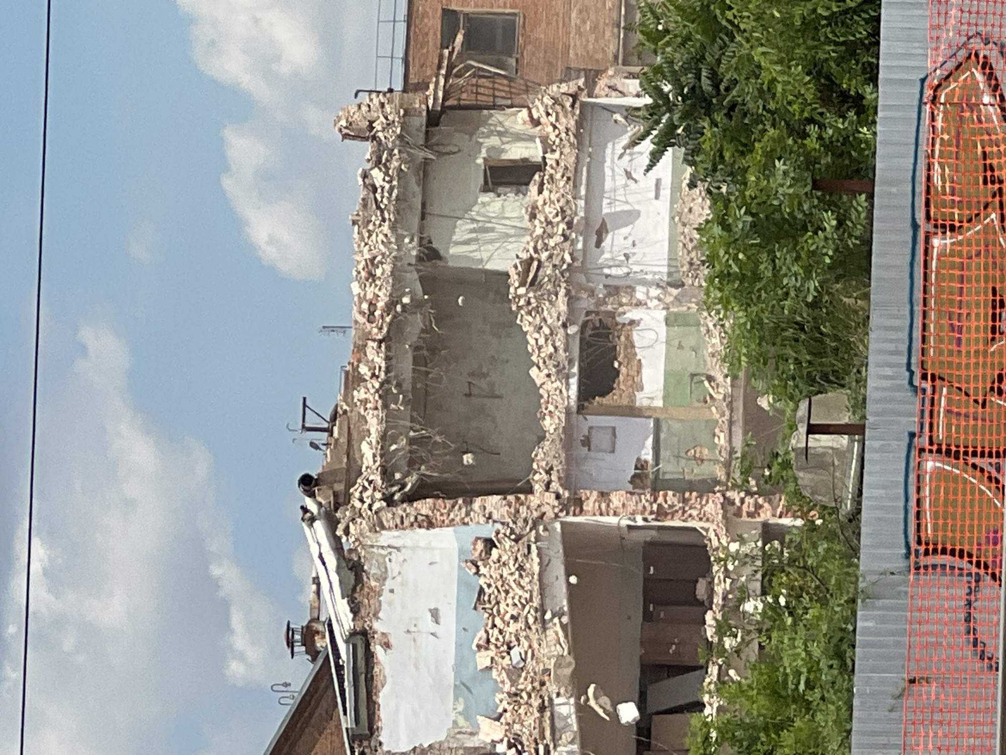 Krasnodar industrial zone: demolition, street traffic, and daily activity