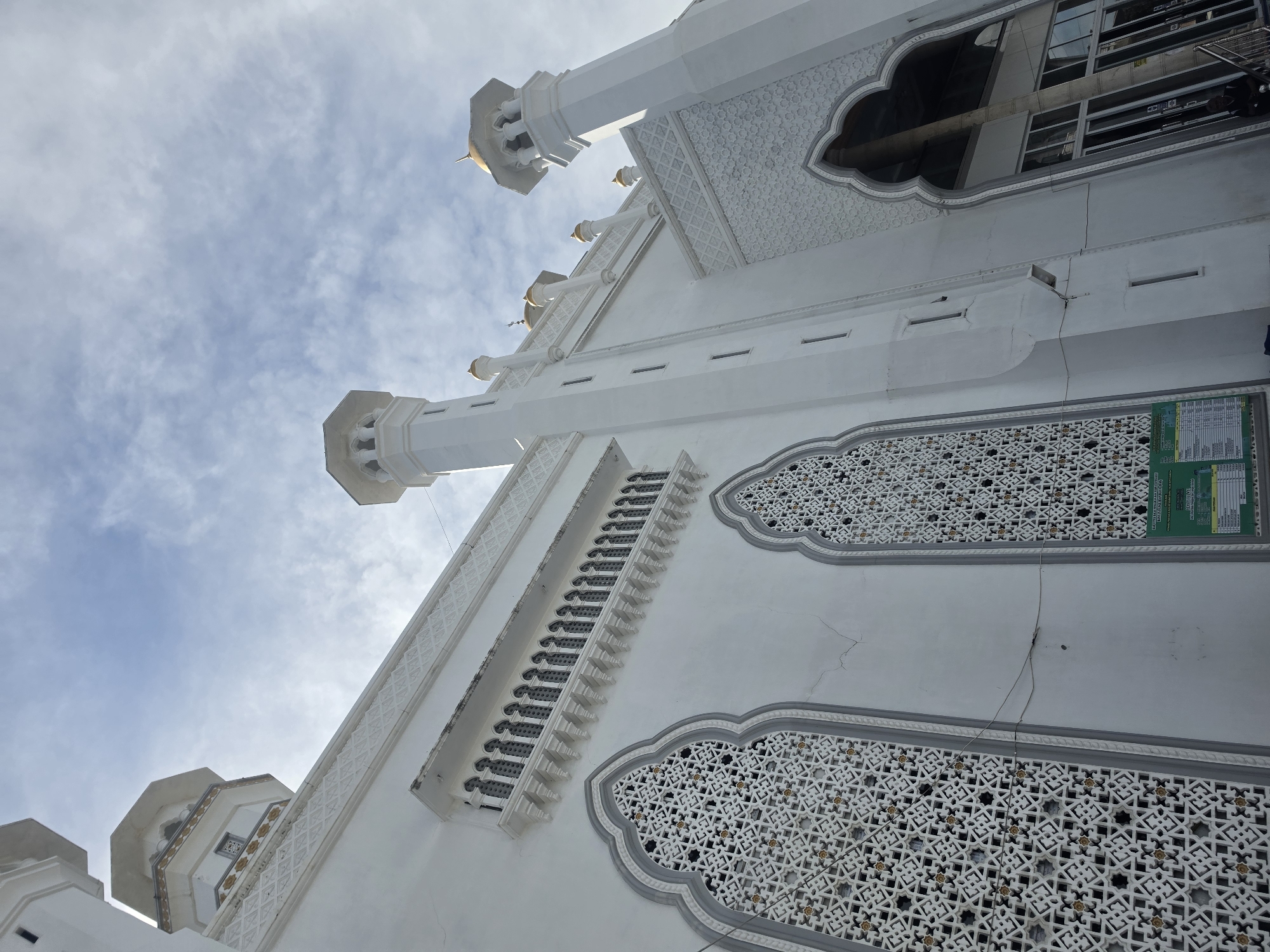 Morning moments captured in Langsa: architecture, dining, daily life
