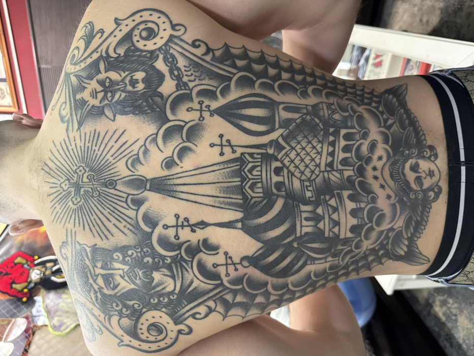 Moscow tattoo studio sessions captured during afternoon work