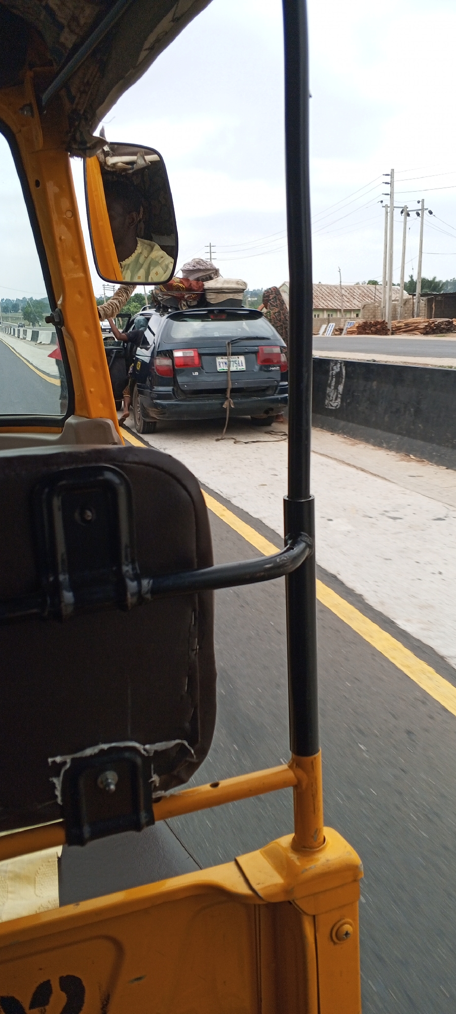 Morning commute scenes captured in Keffi-Uke Nigeria area