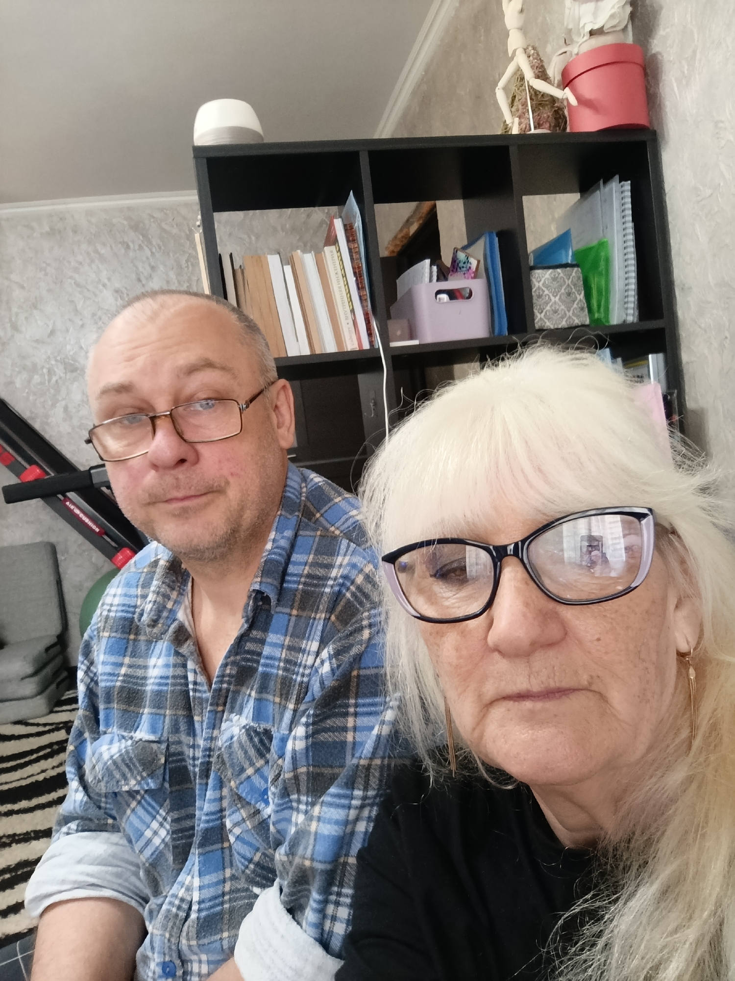 Casual indoor moments captured across Krasnodar homes Friday morning