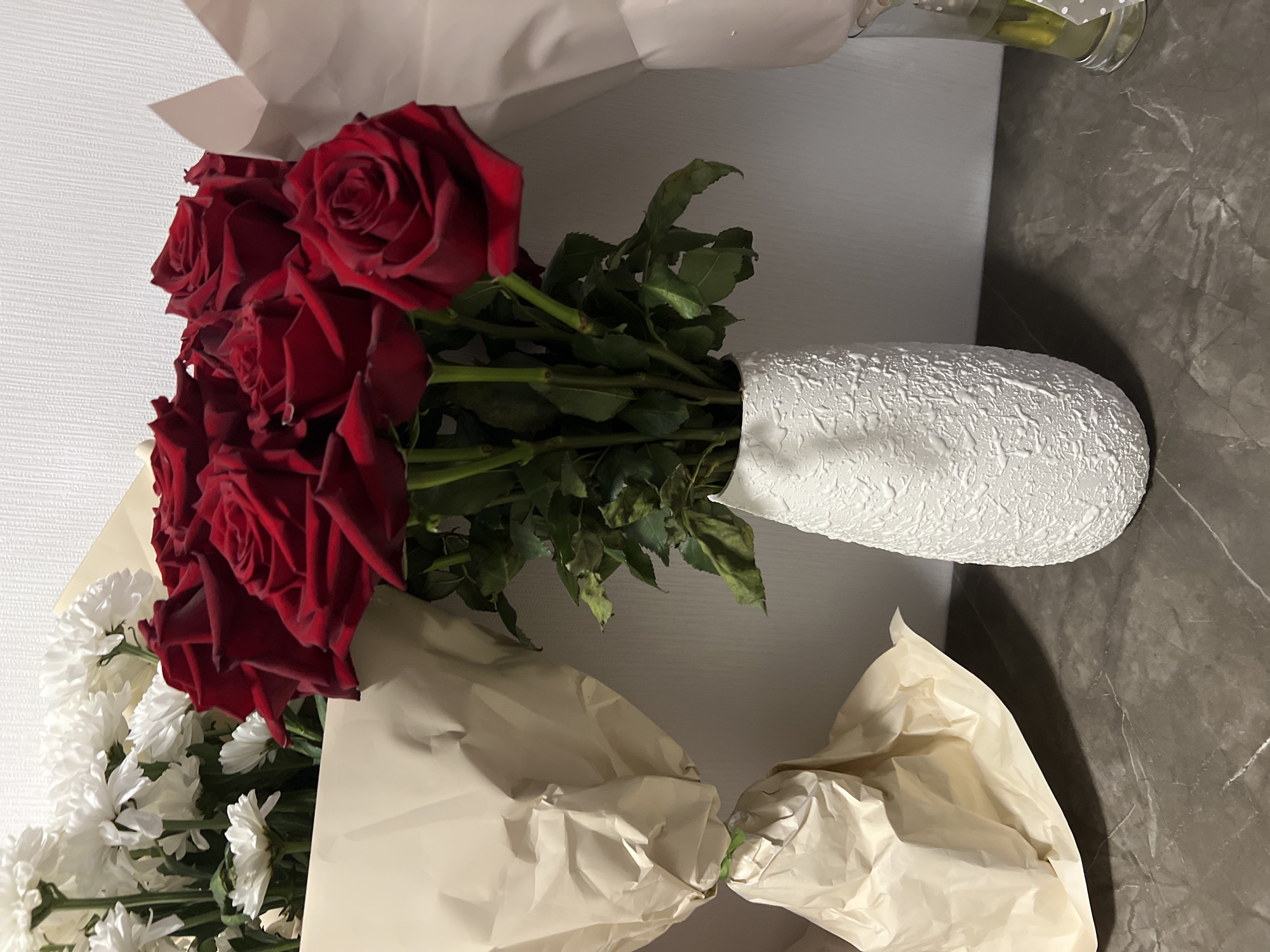 Flower bouquets and construction scenes around Yekaterinburg