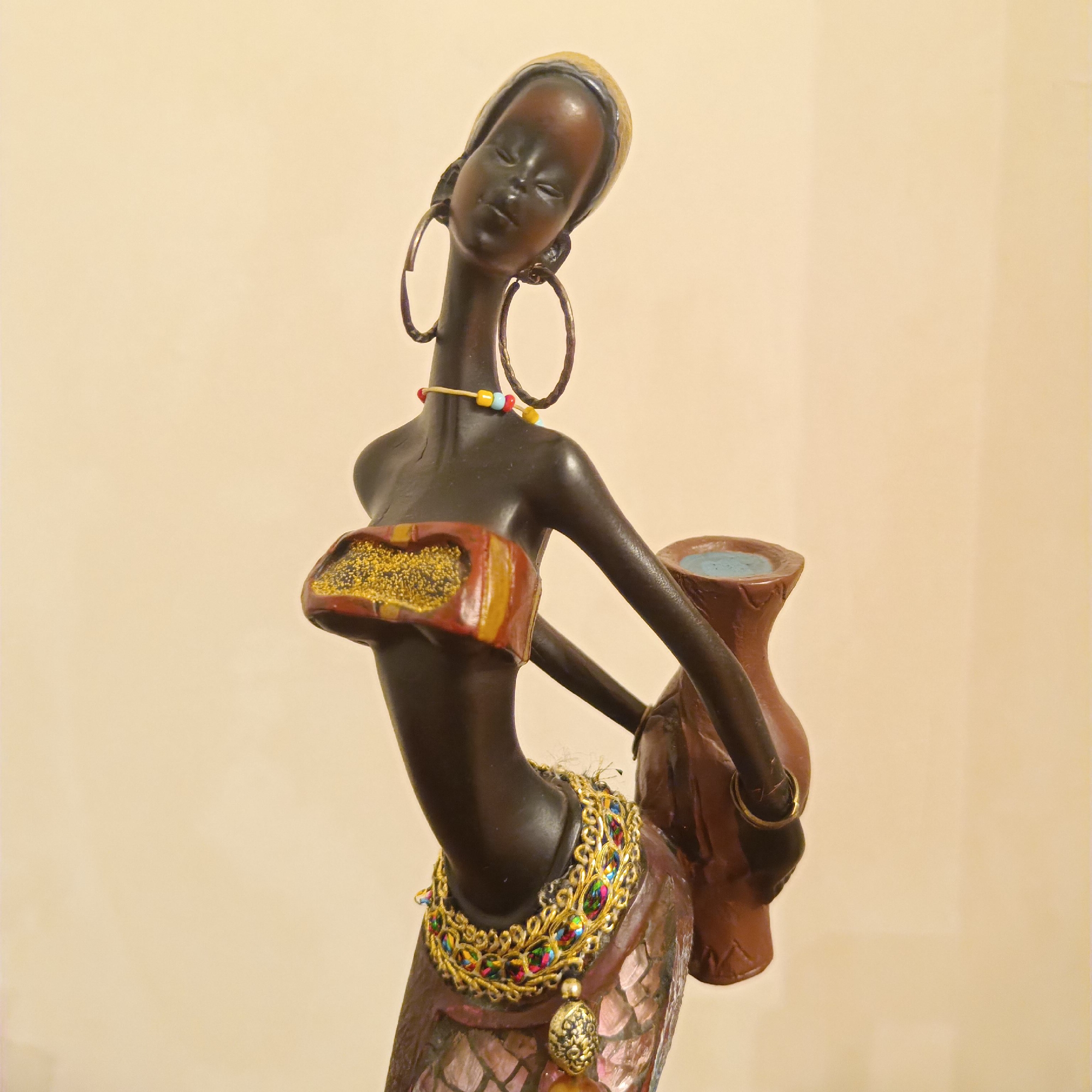 Decorative figurines and glassware from an evening collection browse
