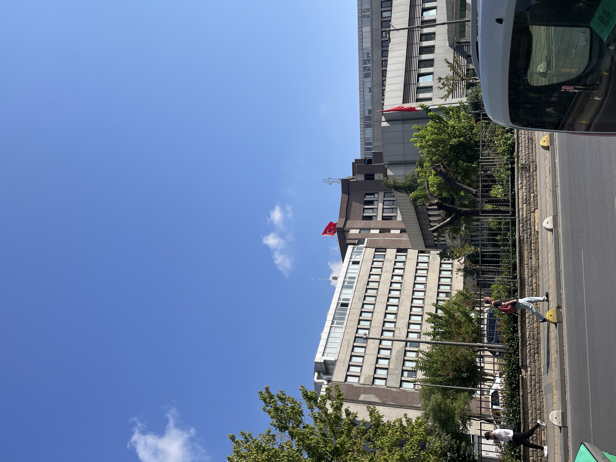 Kadıköy on a busy August afternoon — streets, food, and life