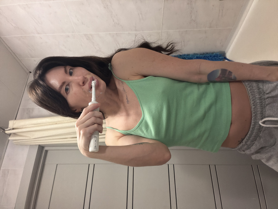 Woman's morning routine documented in Perm, Russia