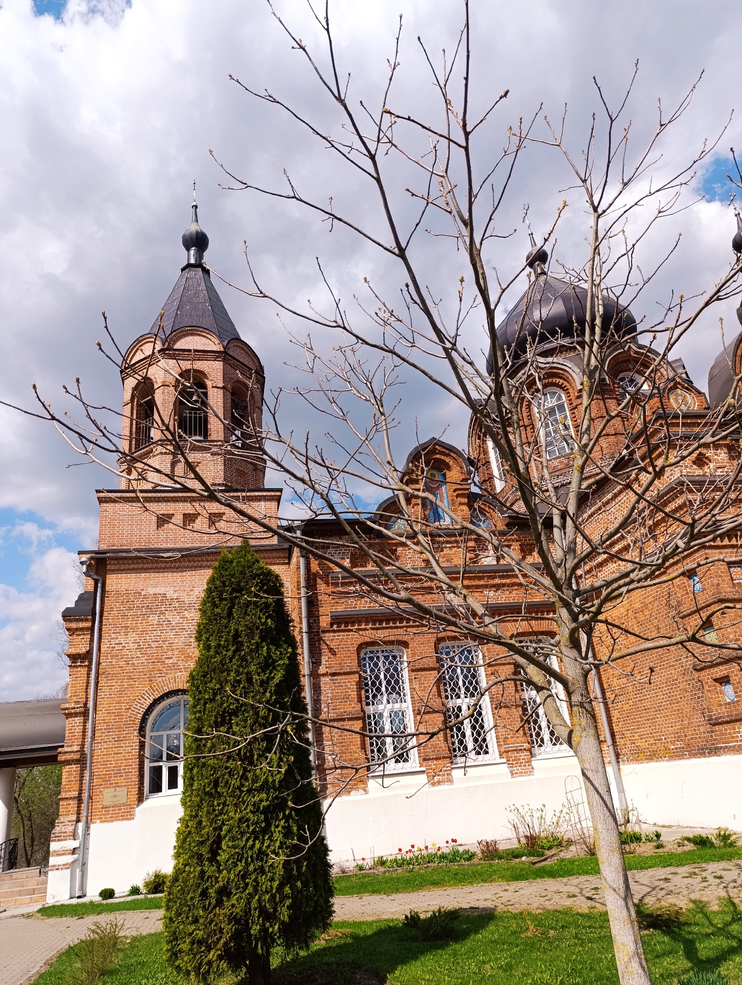 Tourist documents Orthodox church and monuments in Ivanovskoe, Russia