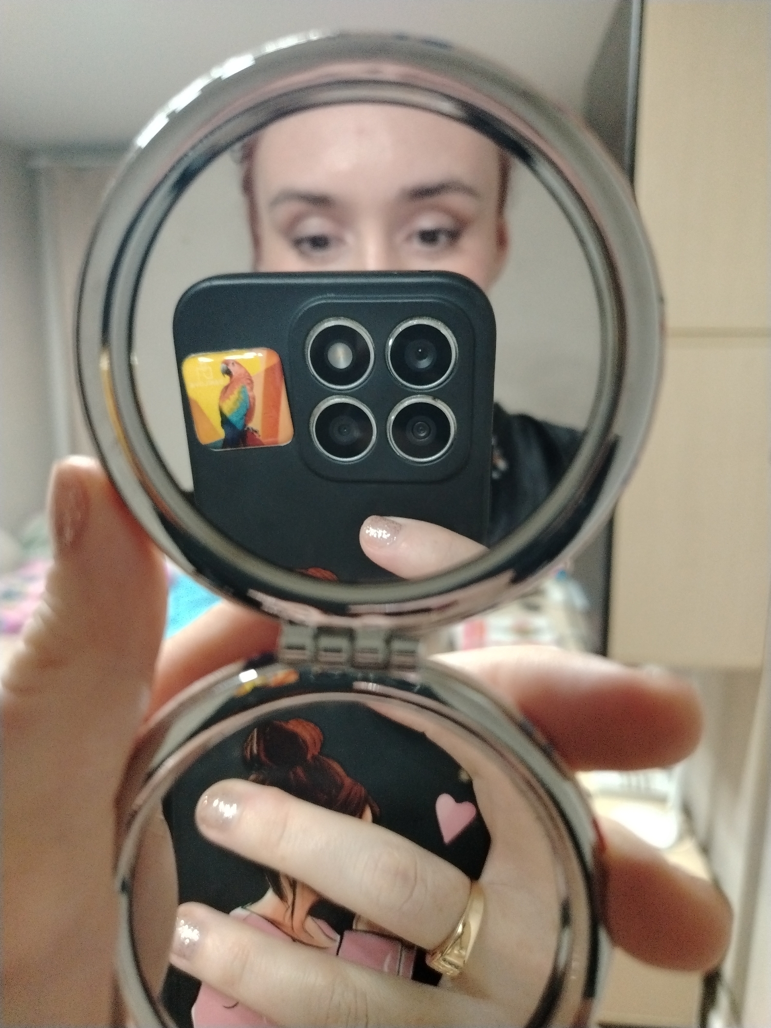 Domestic life documented in Izhevsk apartment over afternoon hours