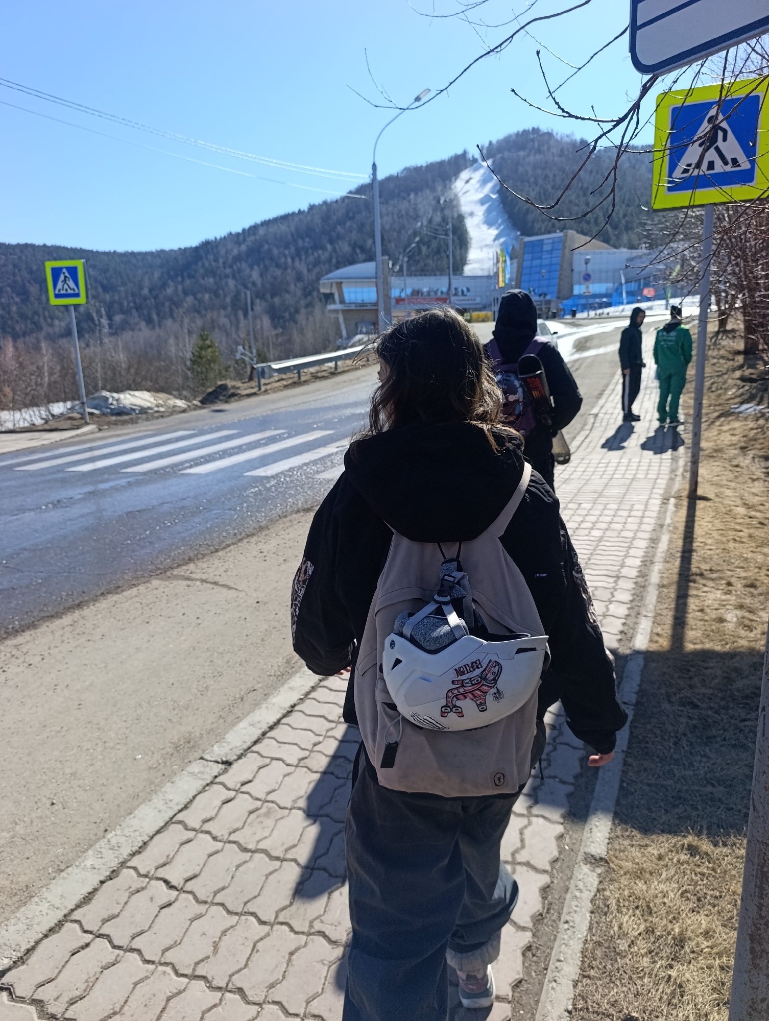 Spring skiing activity documented at Krasnoyarsk ski resort