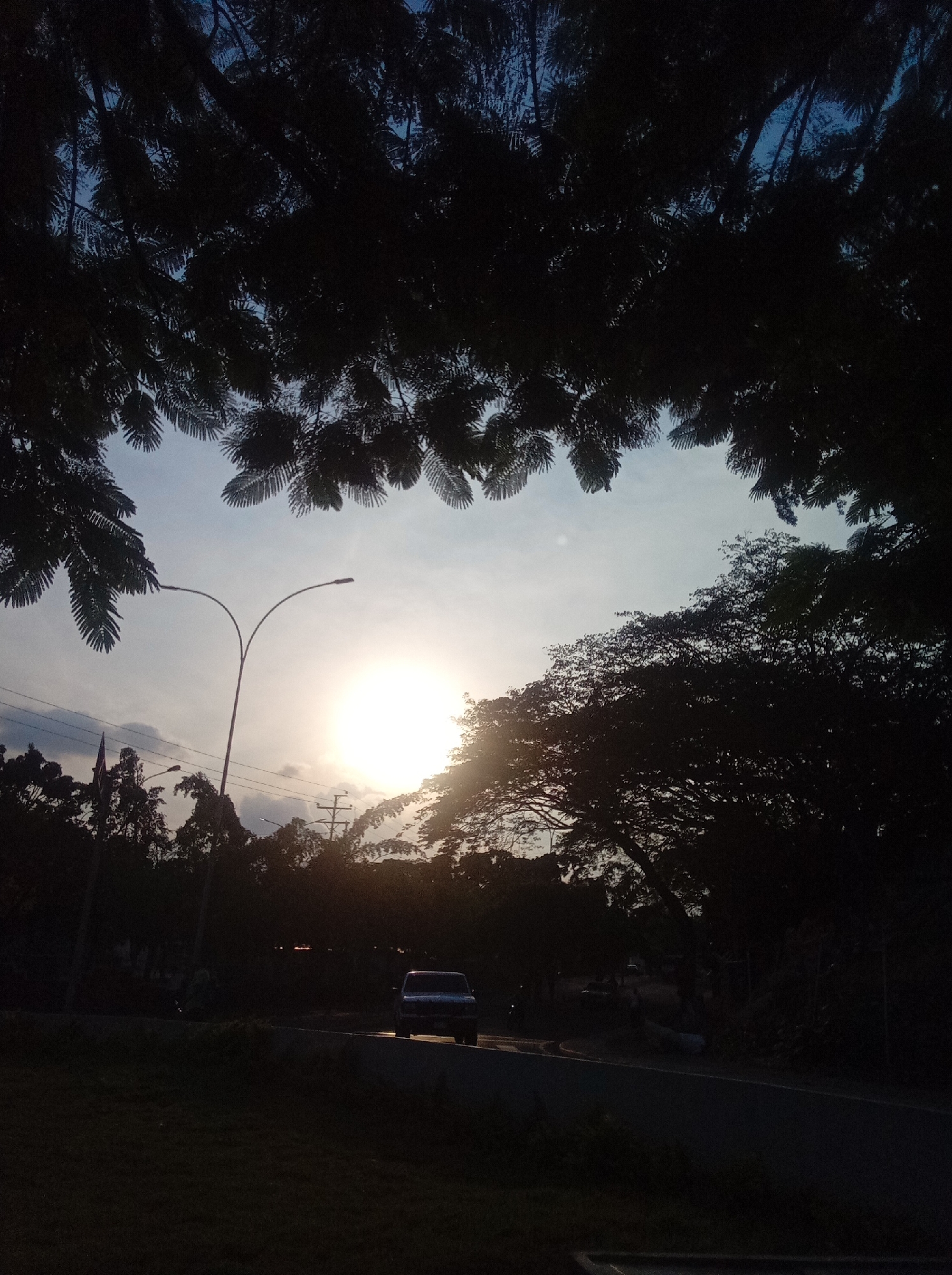 Sunset and outdoor moments captured in Guarenas, Venezuela