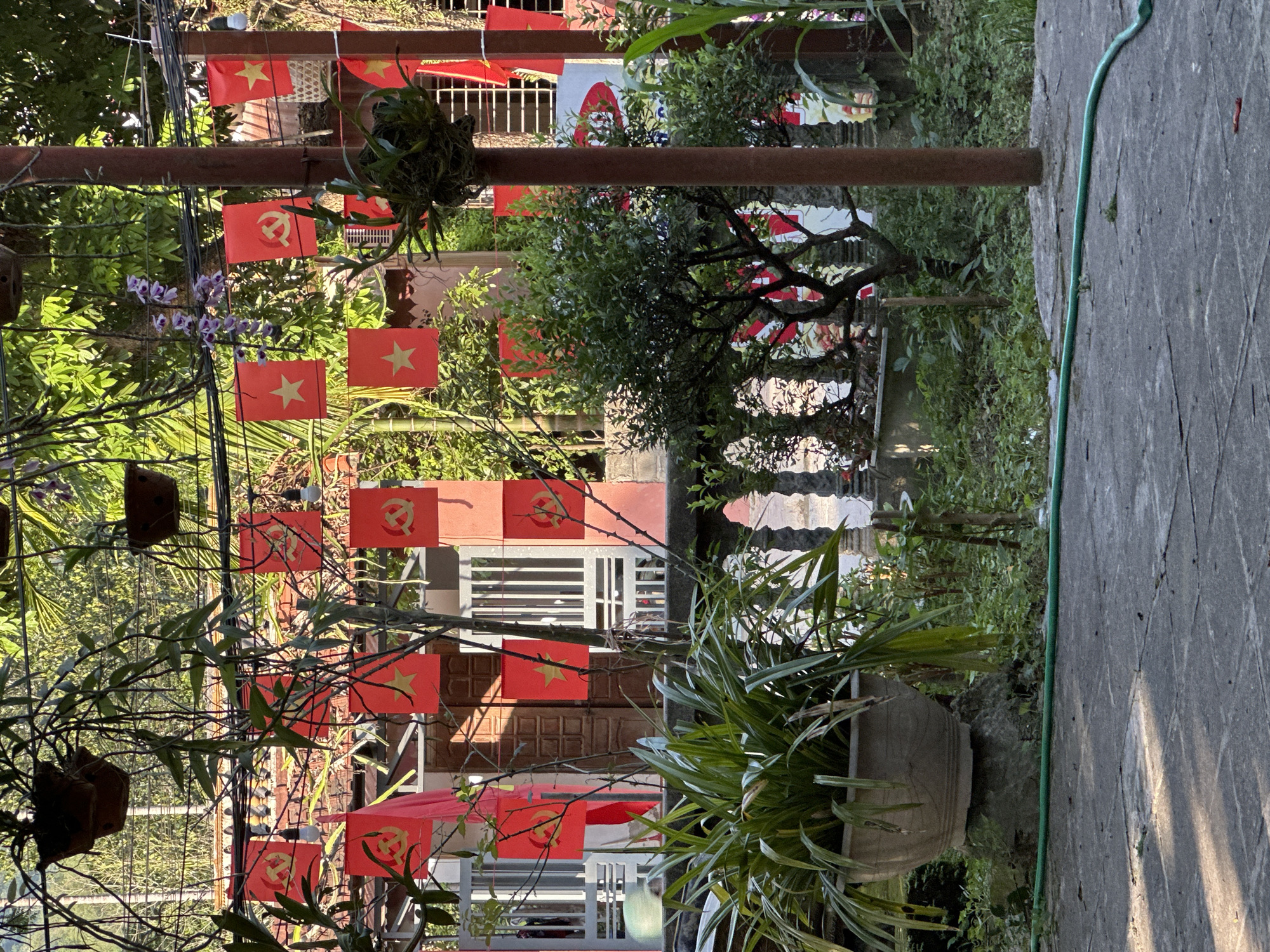 Vietnamese flags displayed in Bảo Nhai residential area