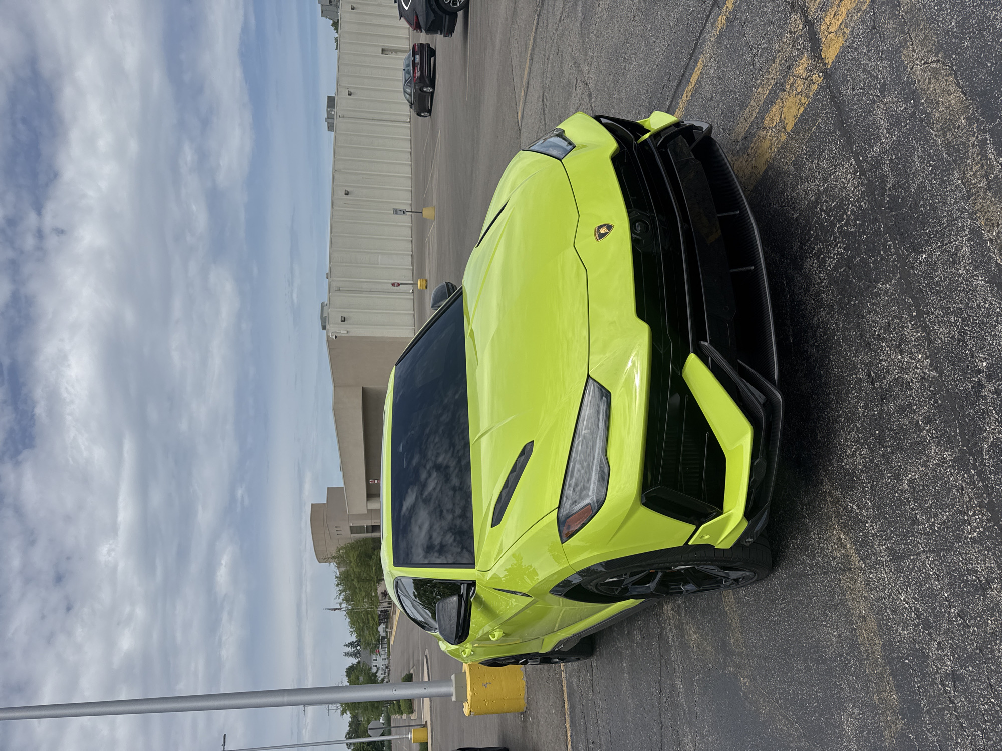 Green Lamborghini spotted during St. Charles dining outing